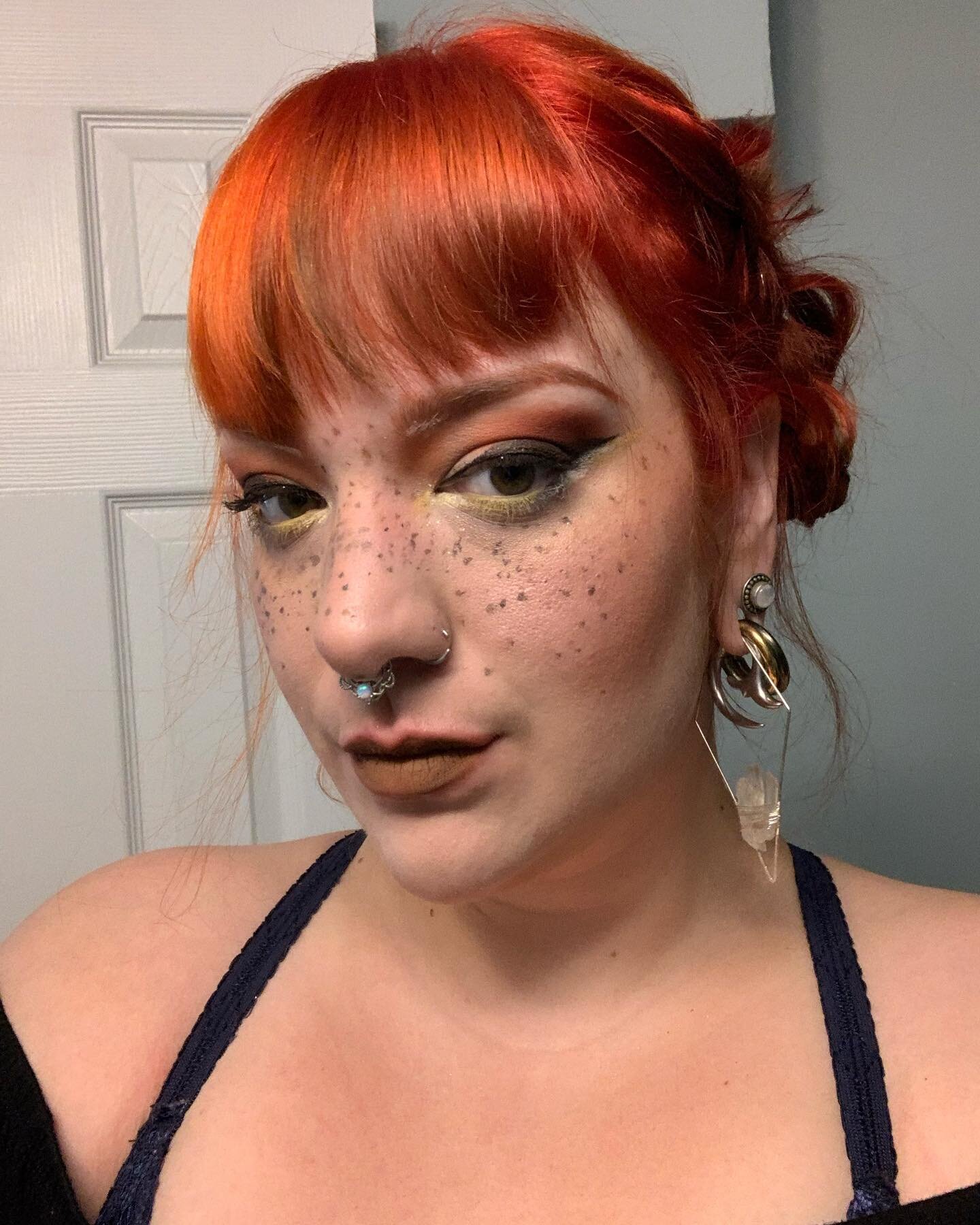 No one ask for a midnight bathroom selfie dump, but I do what I want 🤪🥰🎃🪵🍂 A little bit of a hair journey and everyday makeup flip through. ✨ back to orange!! And I&rsquo;m loving it! fallllllll!!!!