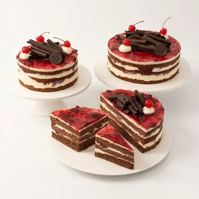 Sweeten Your Christmas Table at The Cheesecake Shop