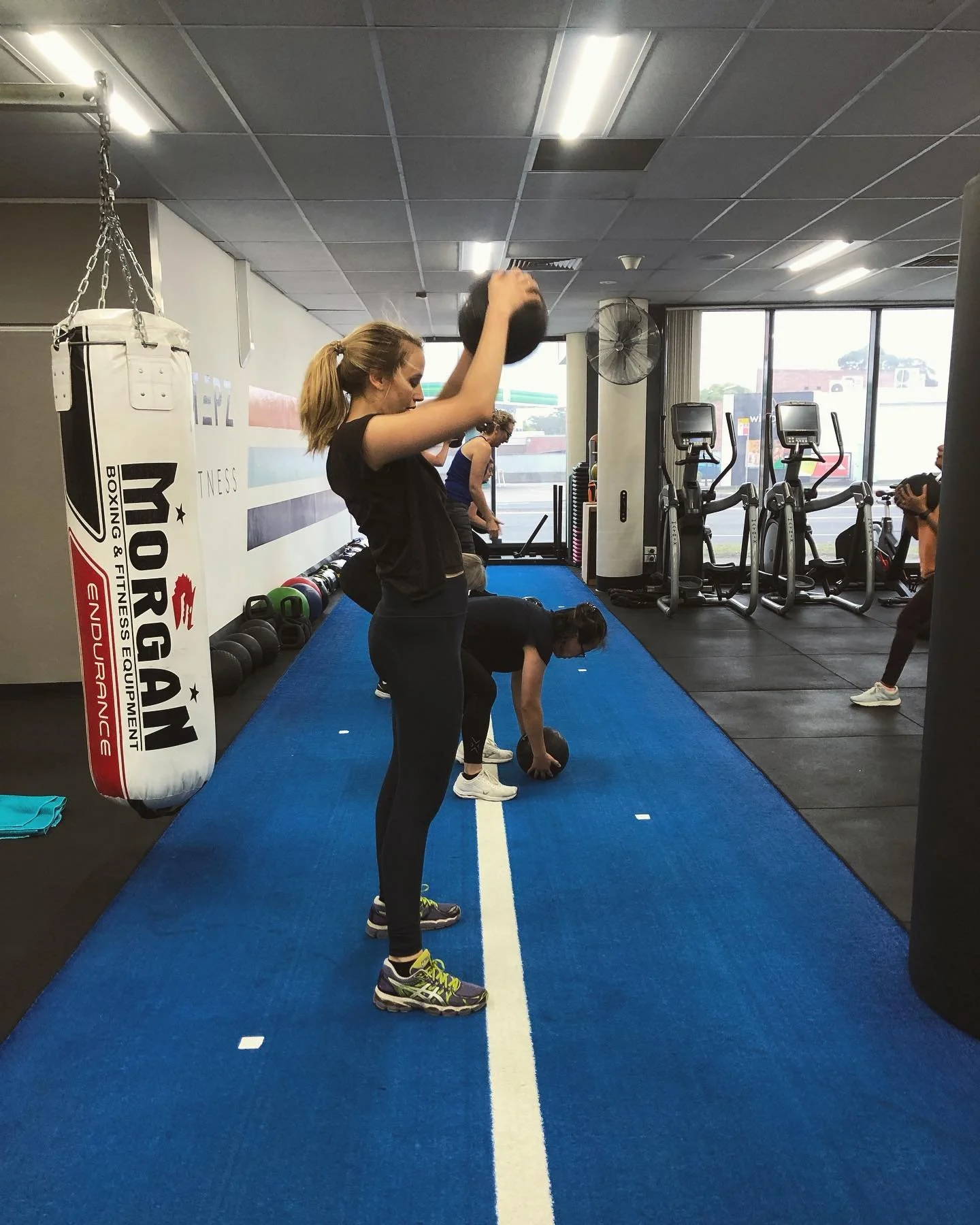 stepzfitnessthornleigh_1731476350_3500199781056924322_3306104952.jpg