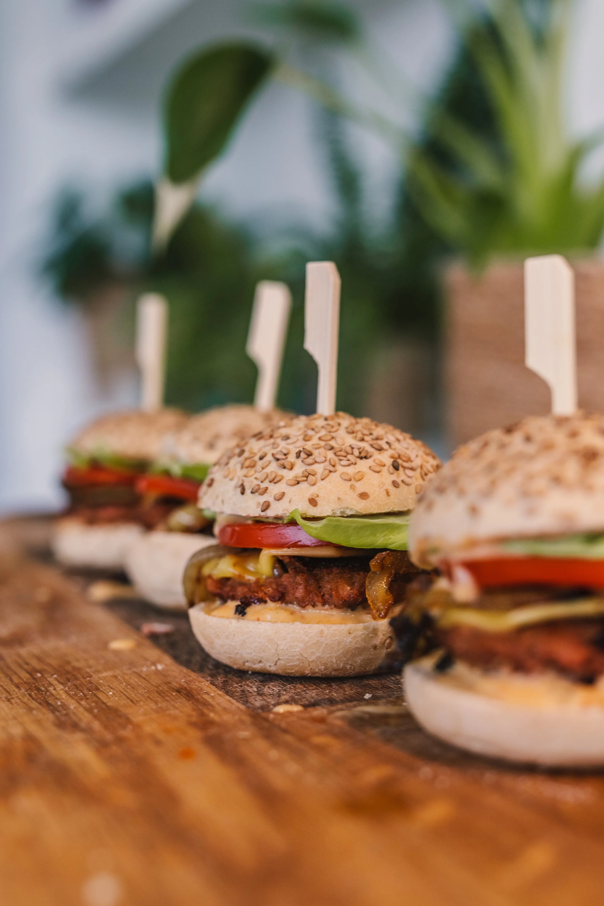 Vegan Mini Cheese Burgers — herbichef
