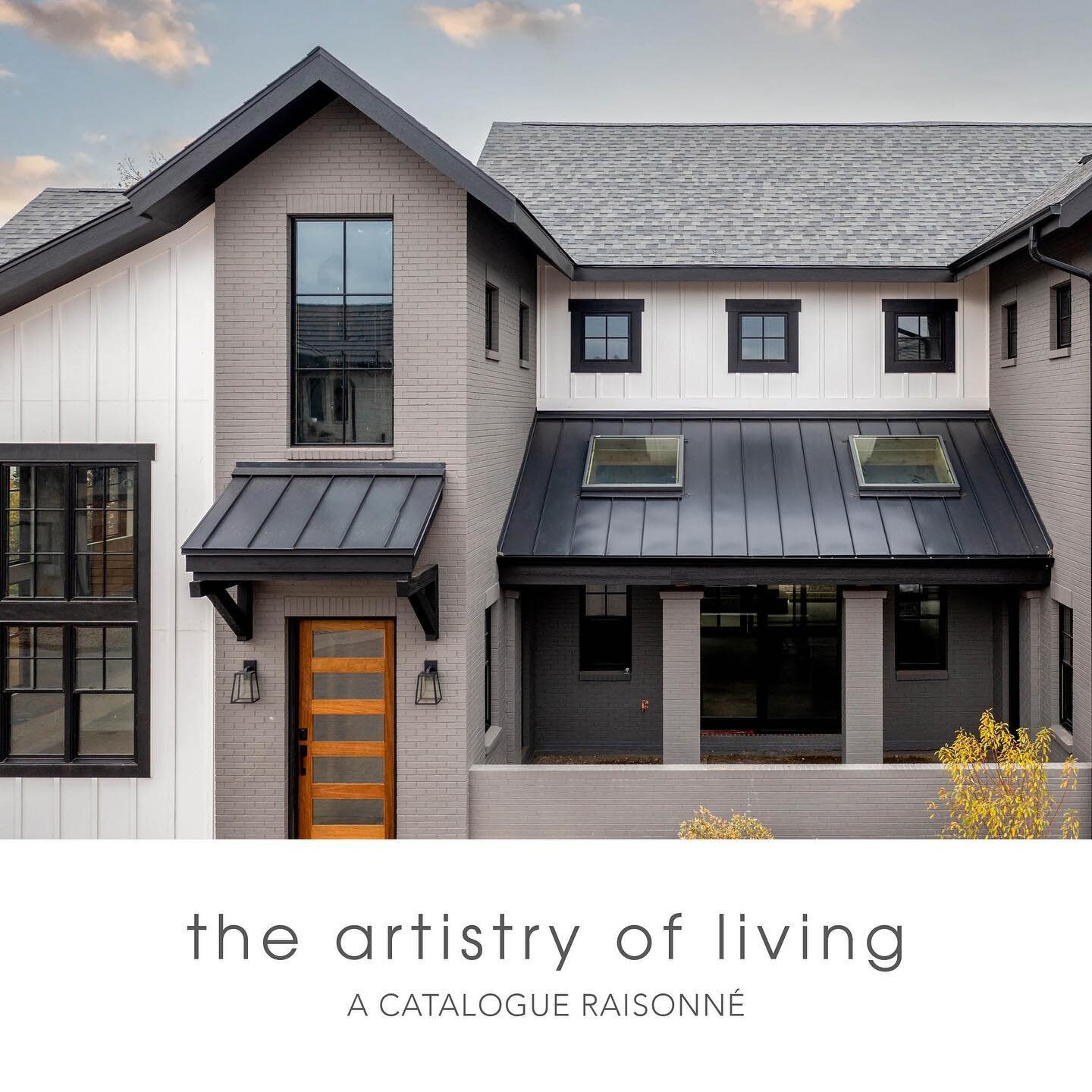 COMPELLING CONTRAST // Artistic reverie envelops the entirety of this newly built masterpiece. // SOLD by milehimodern

experience the full luxury listing magazine in my bio

#milehimodern #thecoolesthomesintown #luxuryrealestate #luxuryhomes #denver