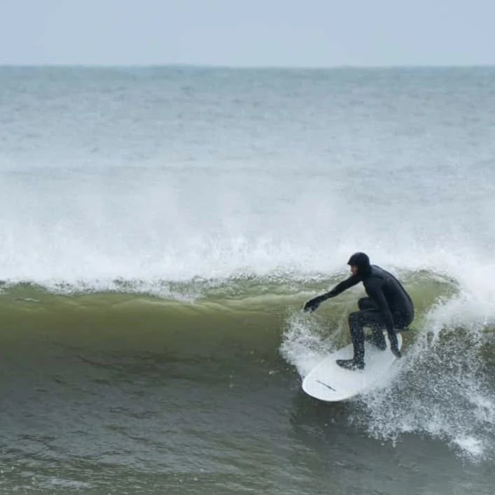 https://news.colby.edu/story/surfs-up-and-its-green/
Thanks for the write-up @colbycollege !