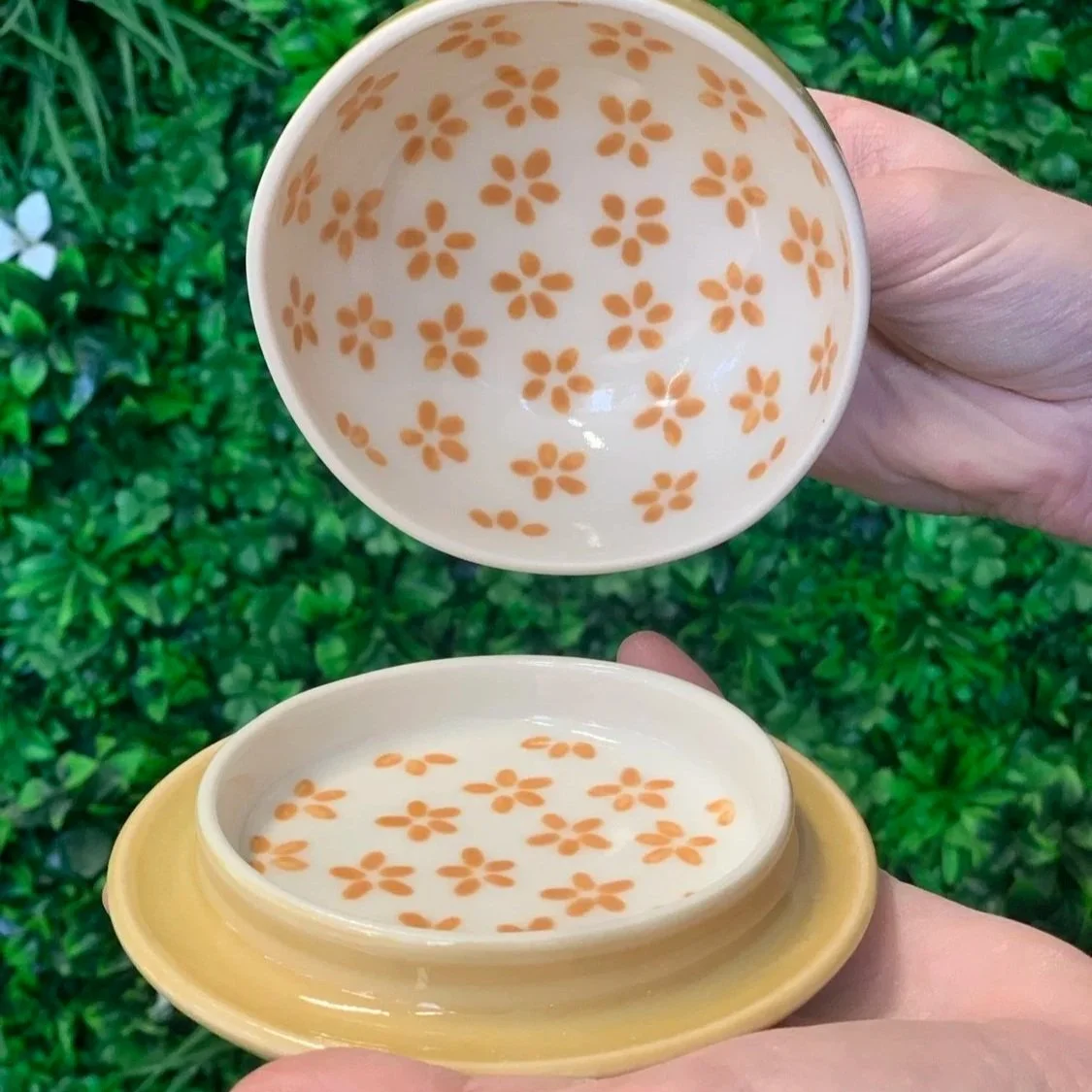 Techniques: Wheel-throwing, trimming, underglazing, glazing