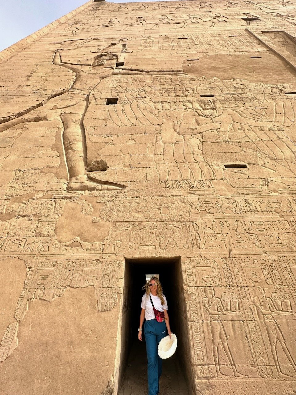 maxandhailey_travel-egypt-cairo-nile-river-giza-great-pyramids-sphinx-king-tut - 16.jpeg