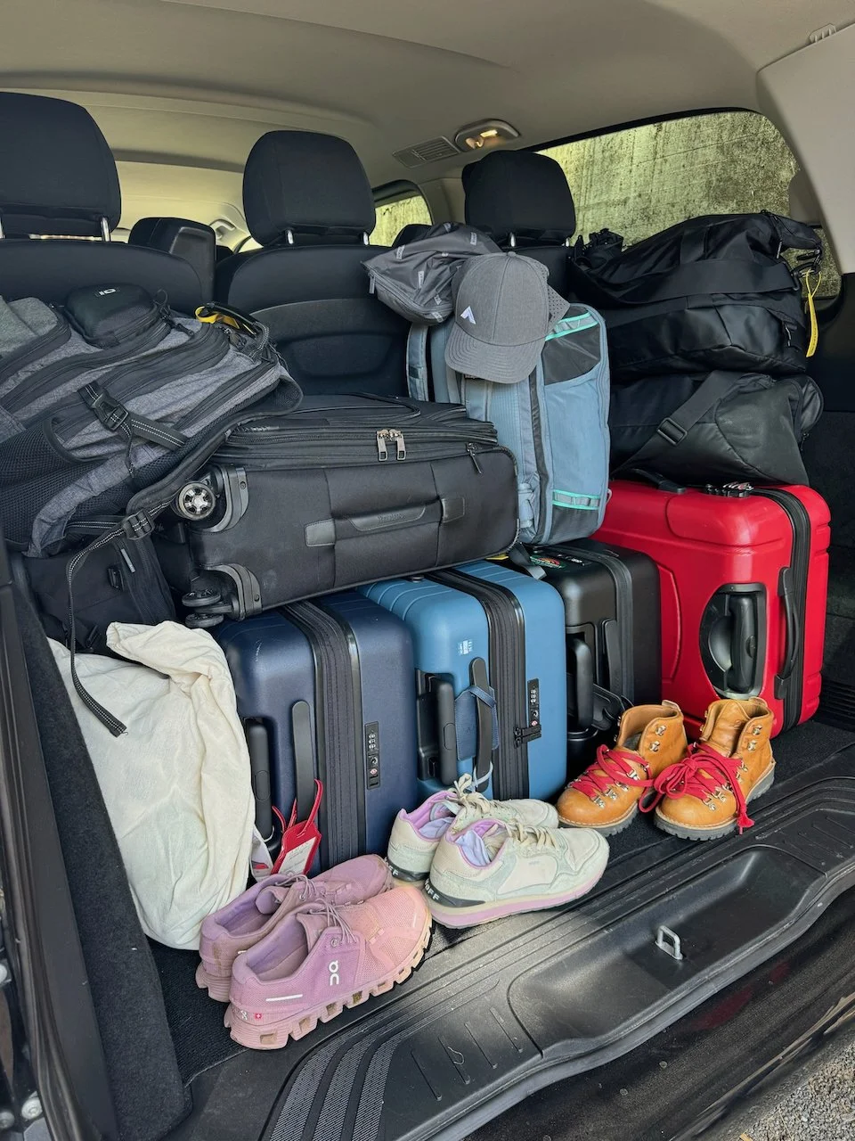 maxandhailey-travel_santiago-de-compostela-st-james-camino-christian-pilgrimage - 14.jpeg