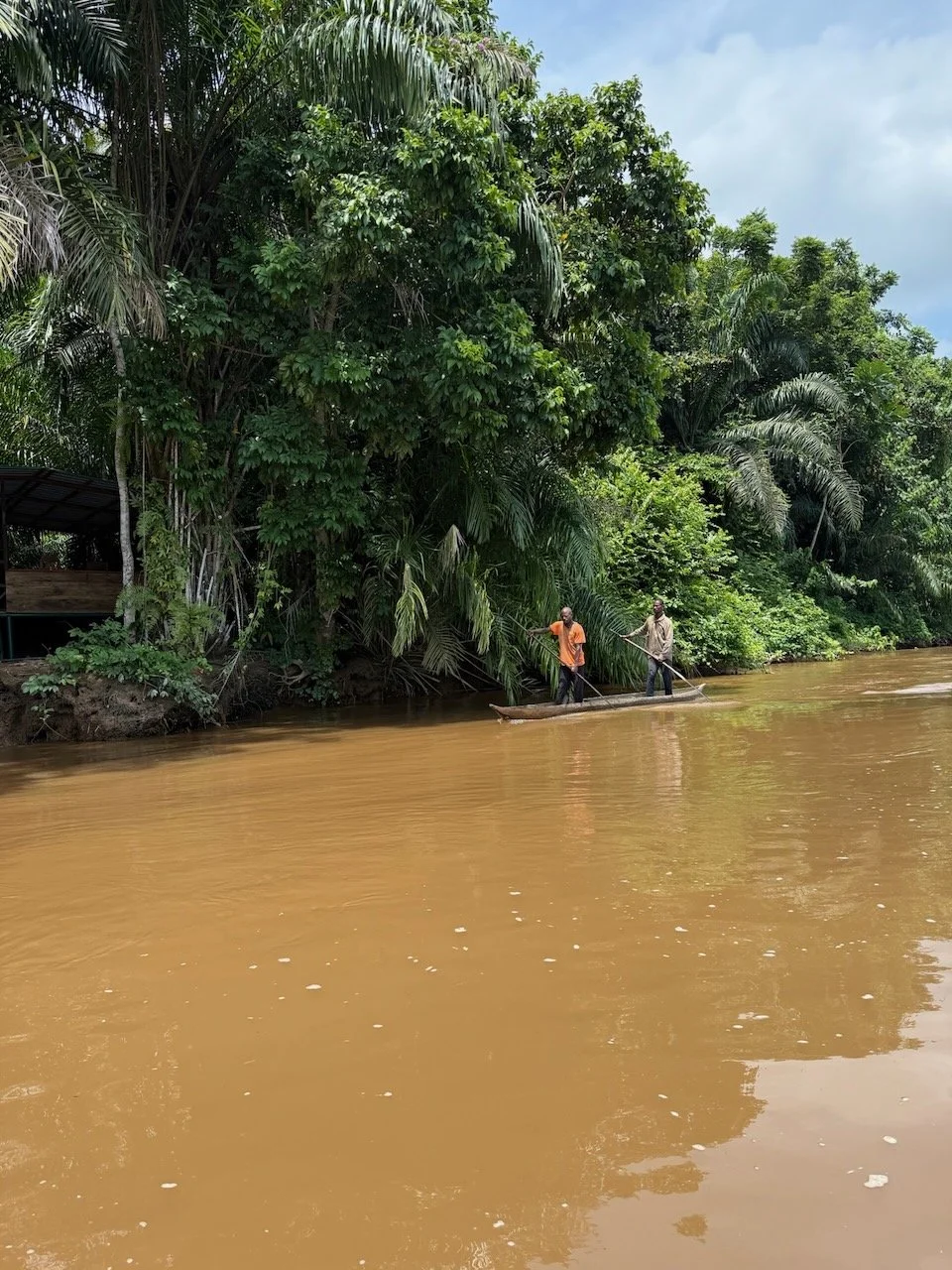 maxandhailey_travel_congo-point-noire-chimpanzee-kouilu-river - 7.jpeg