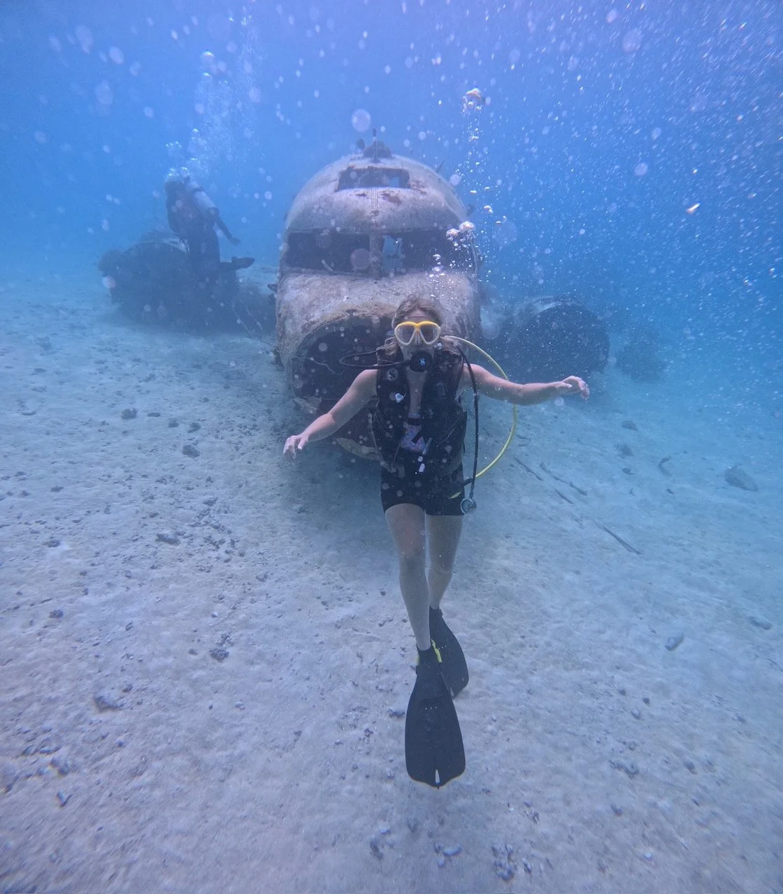 maxandhailey_travel_marshall-islands-bikendrik-shipwreck-majuro - 5.jpeg