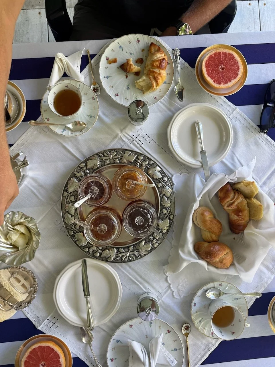 maxandhailey_travel_marshall-islands-bikendrik-shipwreck-majuro - 18.jpeg