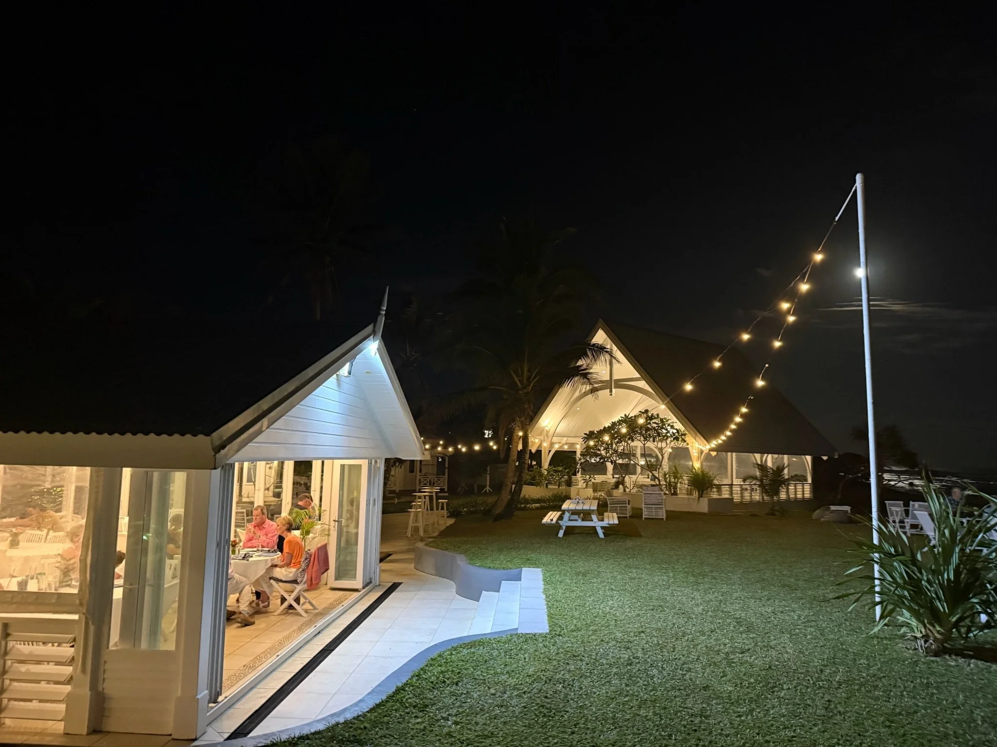 maxandhailey_travel_vanuatu - 6.jpeg