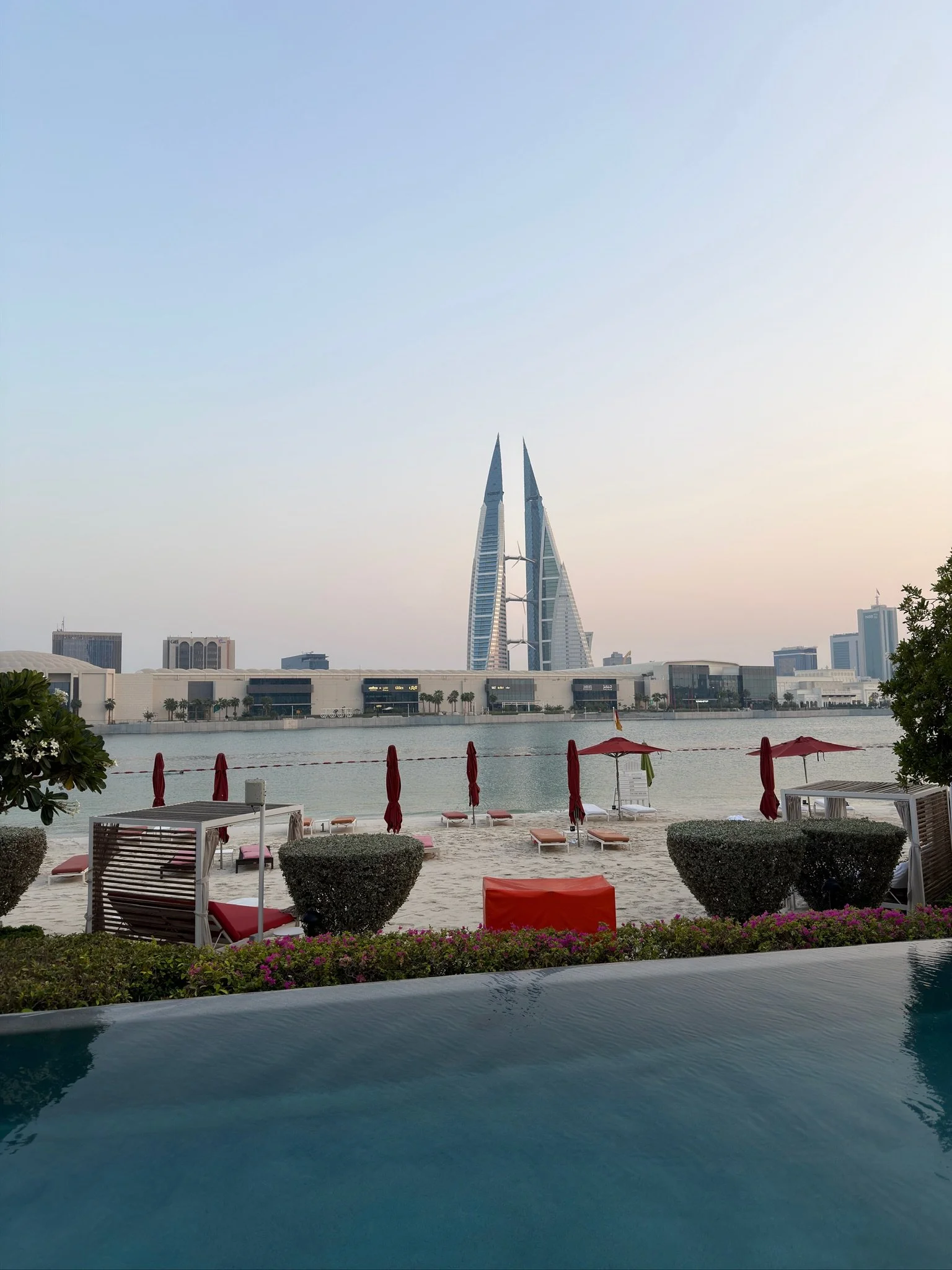 maxandhailey-travel_bahrain - 2.jpeg