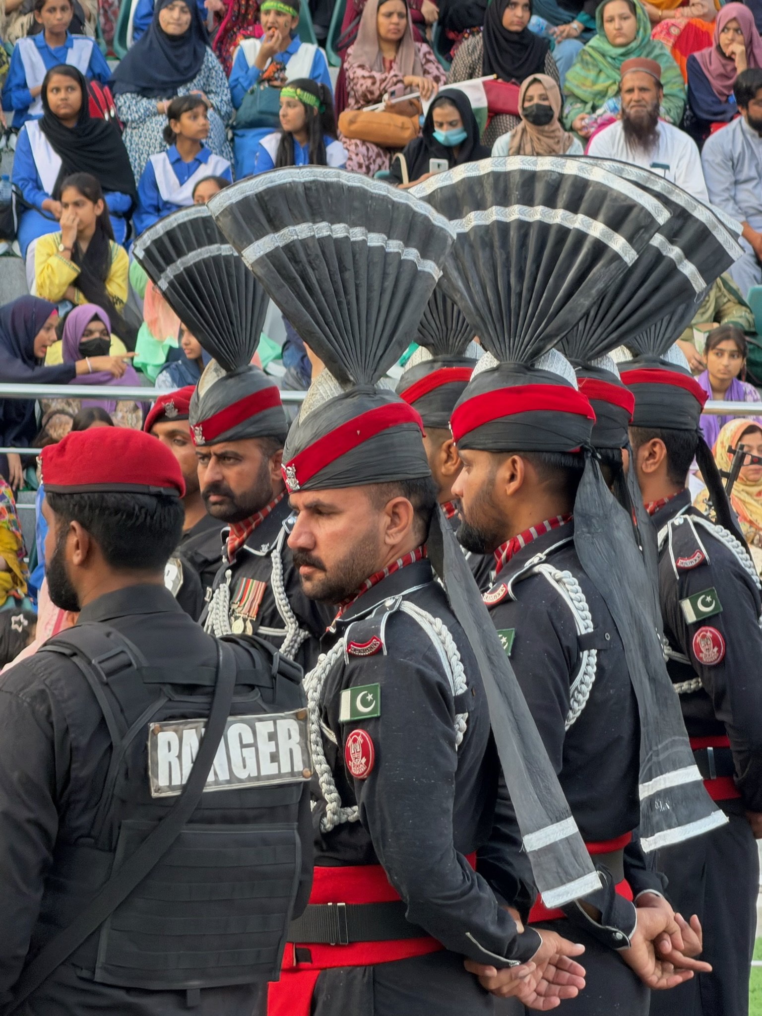 maxandhailey-travel_pakistan-lahore-salt-mines - 26.jpeg