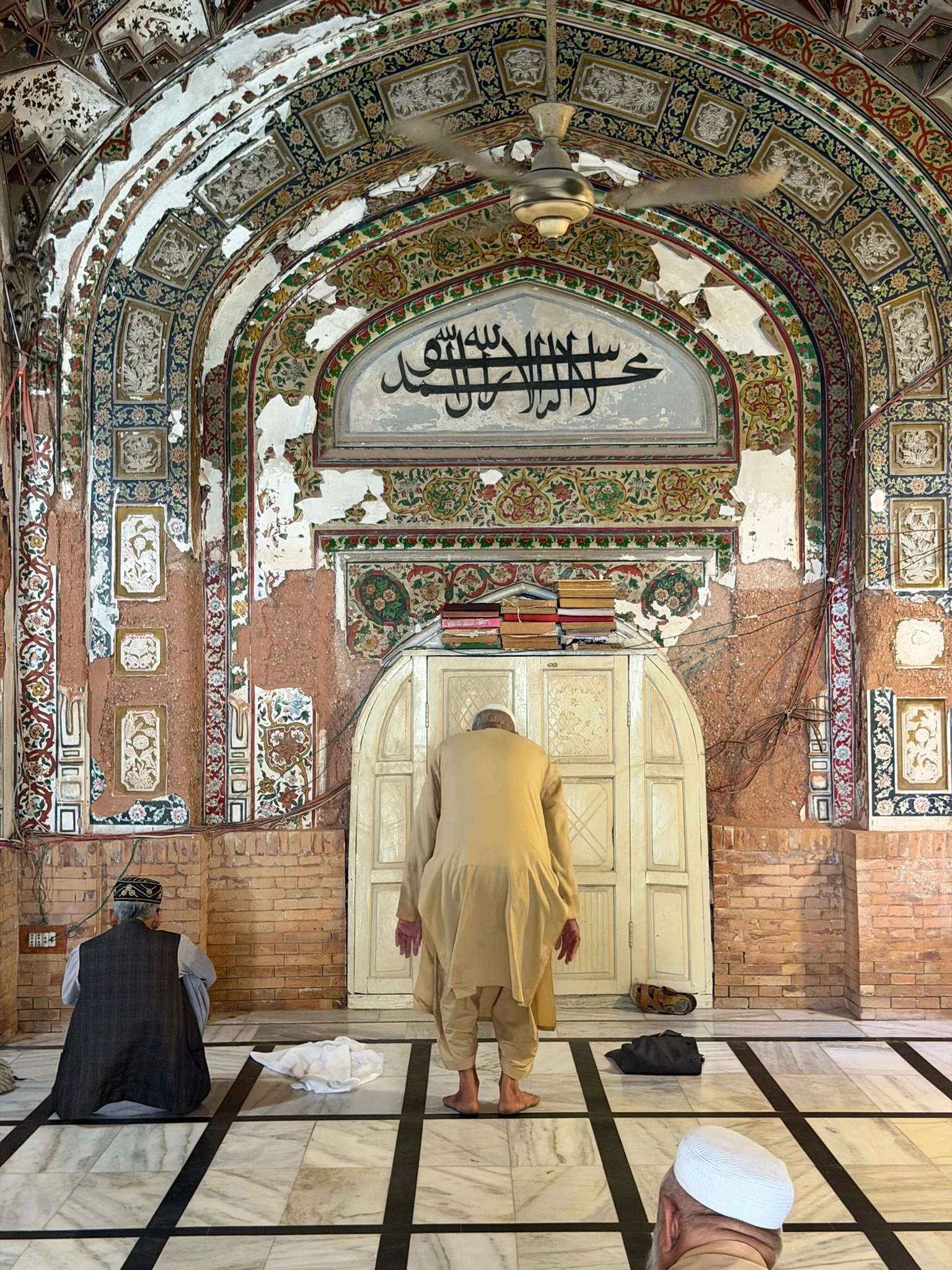 maxandhailey-travel_pakistan-islamabad-peshawar-rawalpindi - 17.jpeg