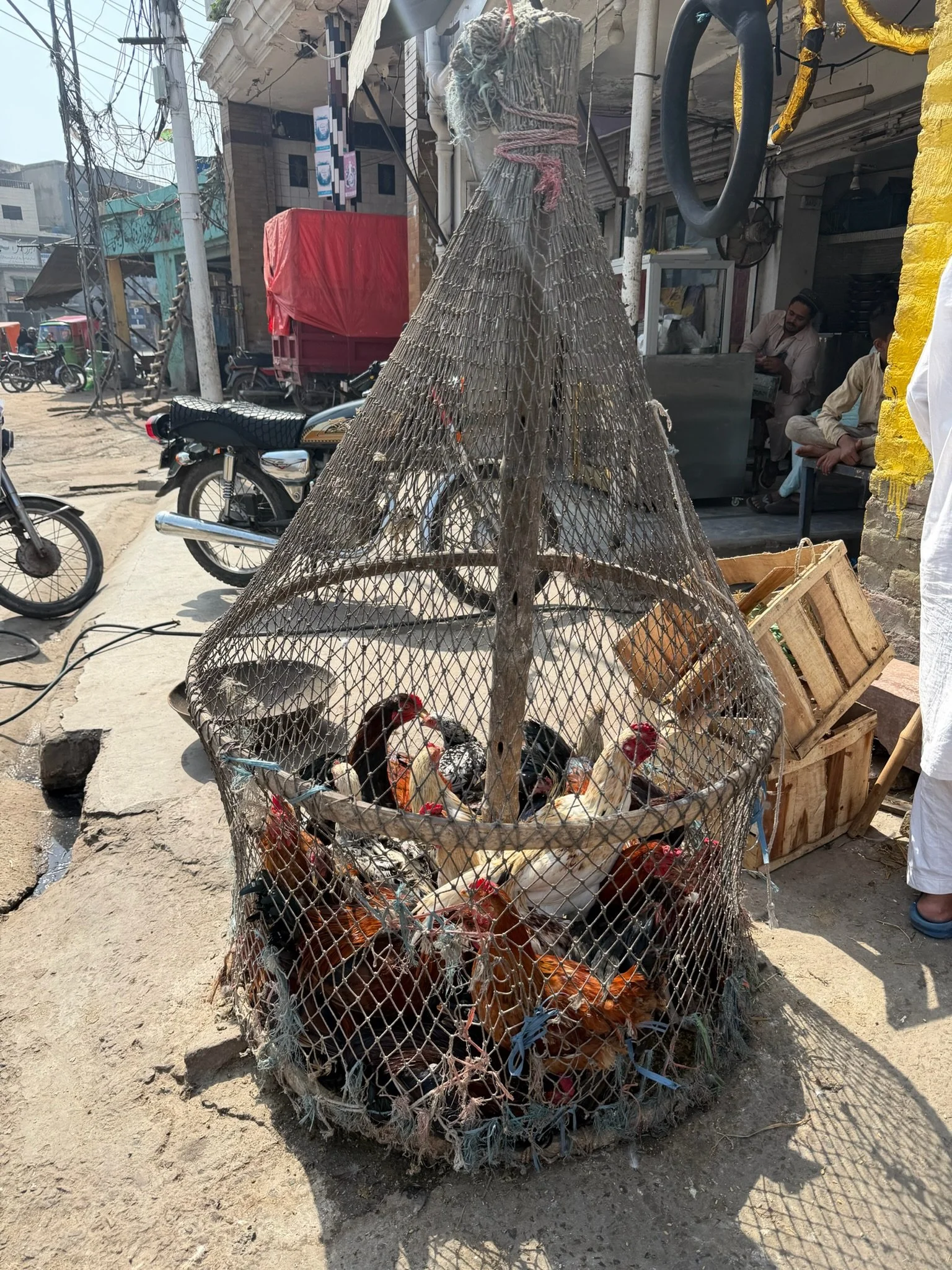 maxandhailey-travel_pakistan-lahore-salt-mines - 15.jpeg