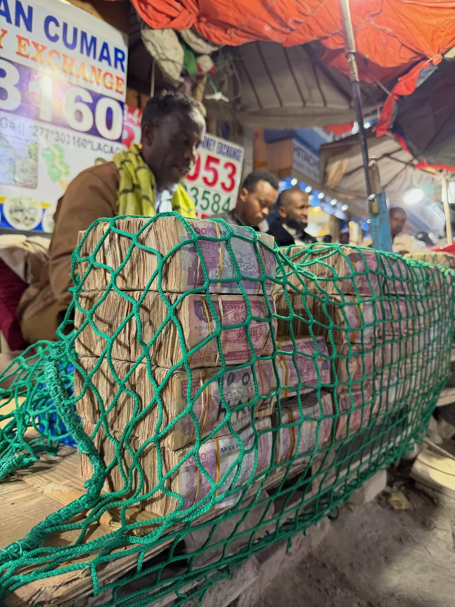 maxandhailey_travel-somaliland-hargeisa-berbera-landers - 3.jpeg