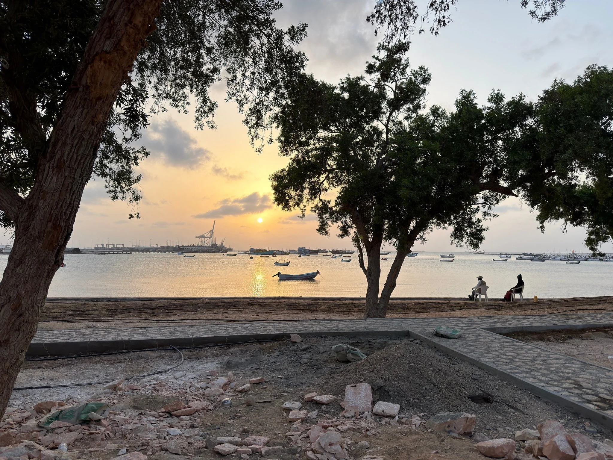 maxandhailey_travel-somaliland-hargeisa-berbera-landers - 28.jpeg