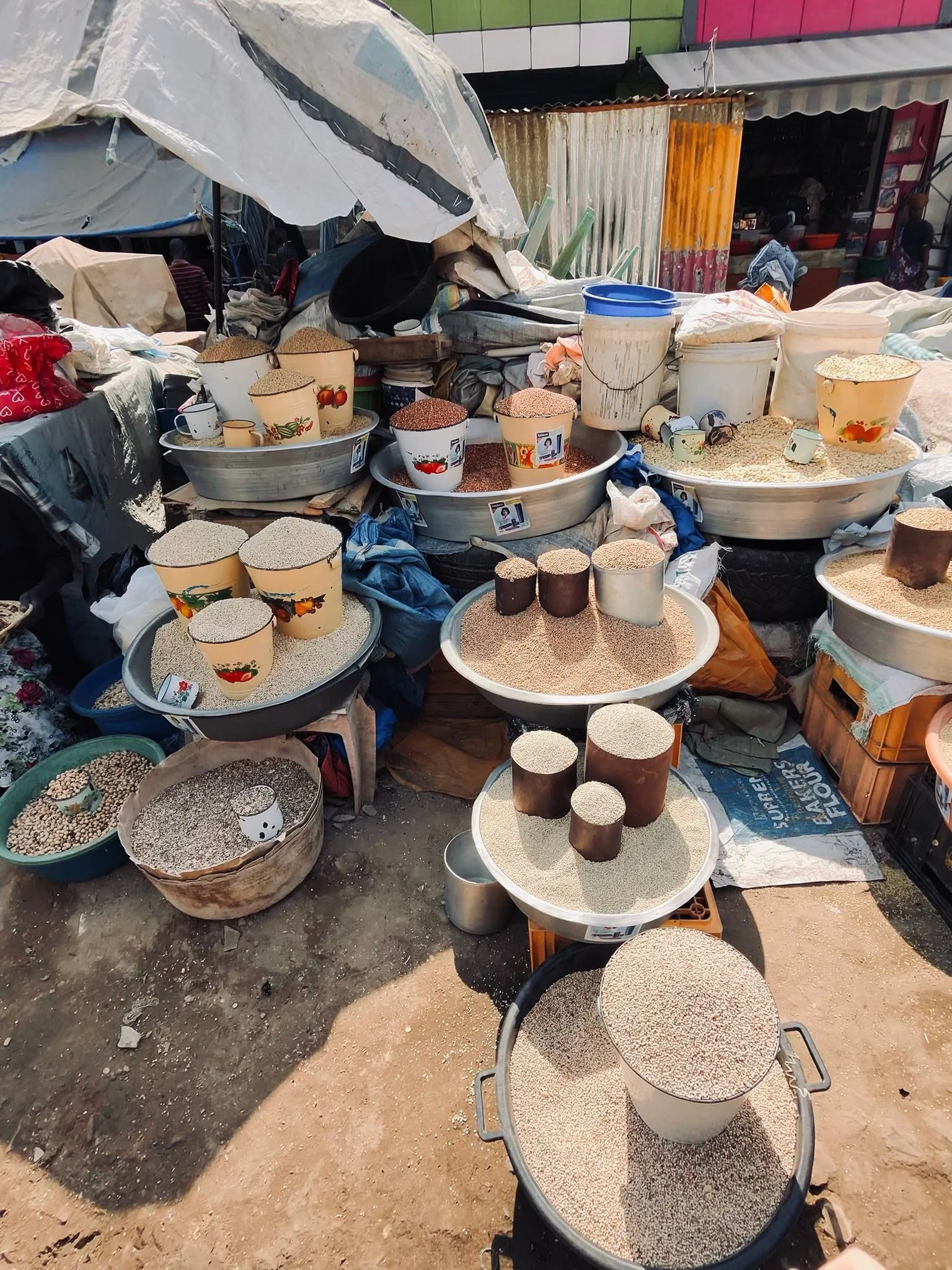 maxandhailey_travel-south-sudan-juba-mundari-mondari-cattle-camp-africa-watusi-tribe - 7 (1).jpeg