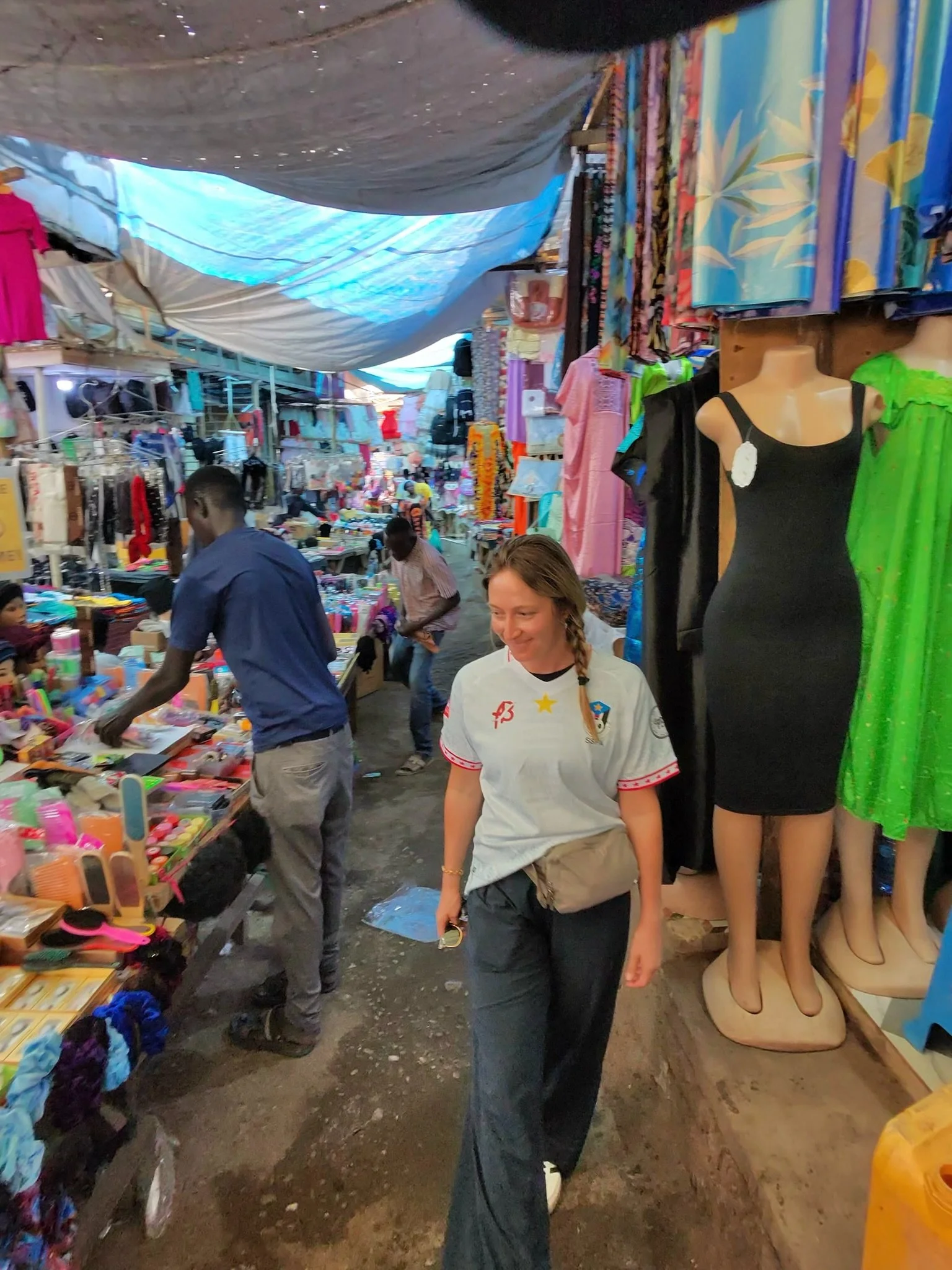 maxandhailey_travel-south-sudan-juba-mundari-mondari-cattle-camp-africa-watusi-tribe - 6 (1).jpeg