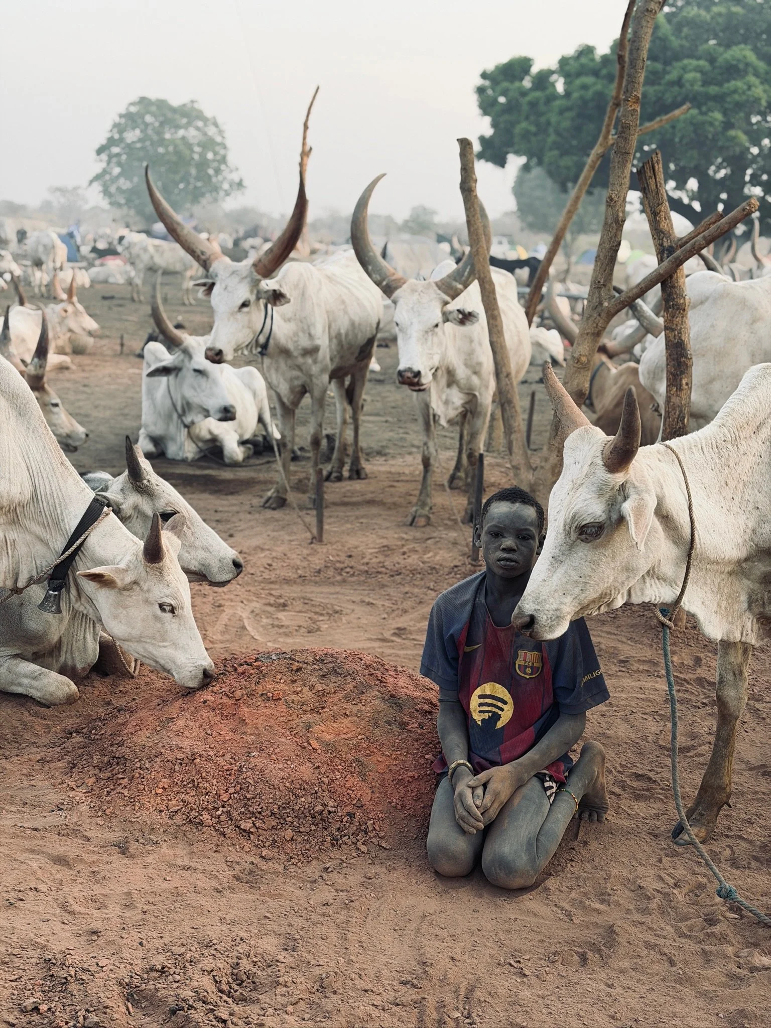 maxandhailey_travel-south-sudan-juba-mundari-mondari-cattle-camp-africa-watusi-tribe - 33.jpeg