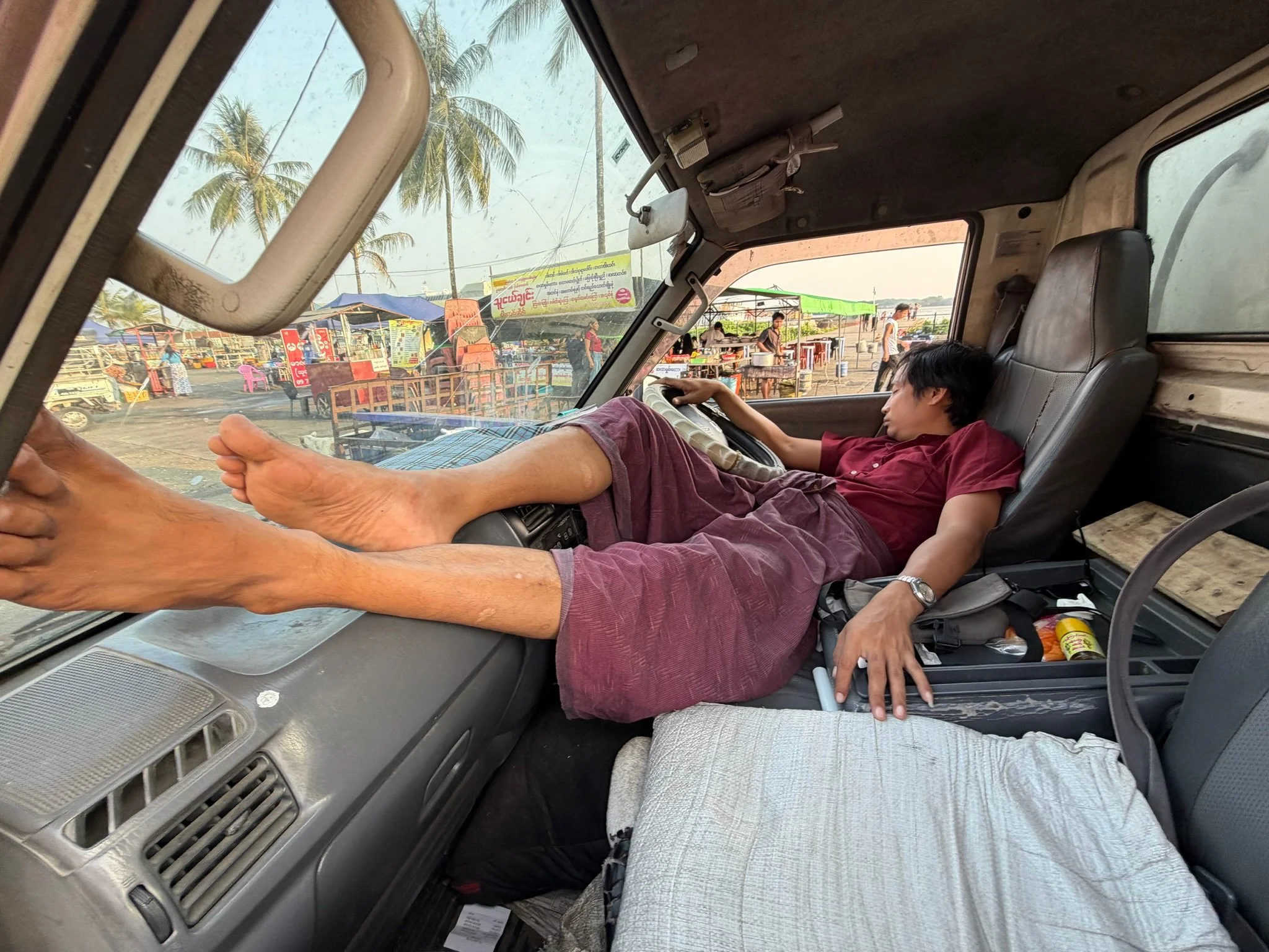 maxandhailey_travel-myanmar-burma-yangon-mandalay-bagan - 50.jpeg