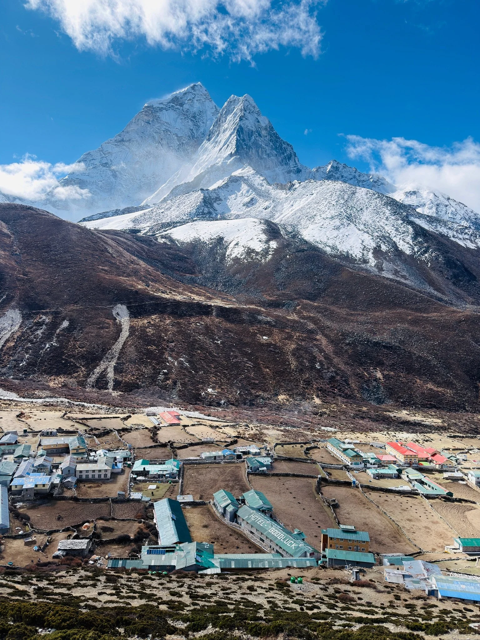 maxandhailey_travel-nepal-everest-base-camp-ebc-dingboche-tenboche-lukla-mountain-lodges - 34.jpeg