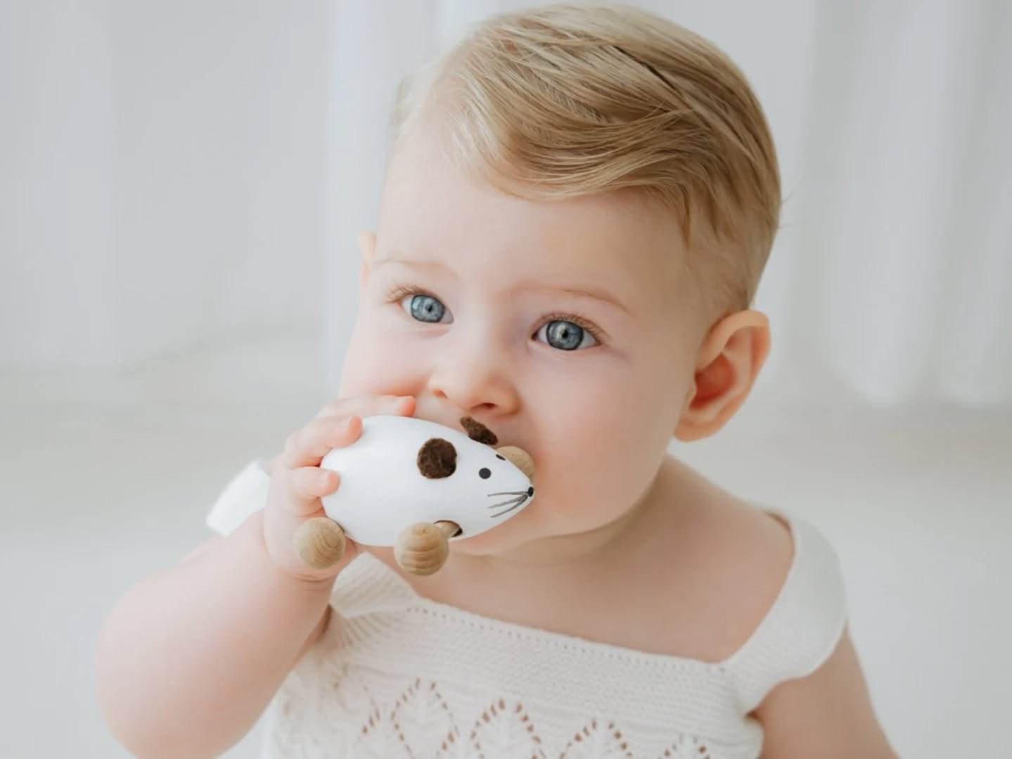 Hope everyone had a lovely half term! ☀️

My diary 🗓️ is filling up quickly for the summer, with only limited availability remaining.

If you're thinking of booking a session, now's the time to get in touch &ndash; I&rsquo;d love to get you in the d