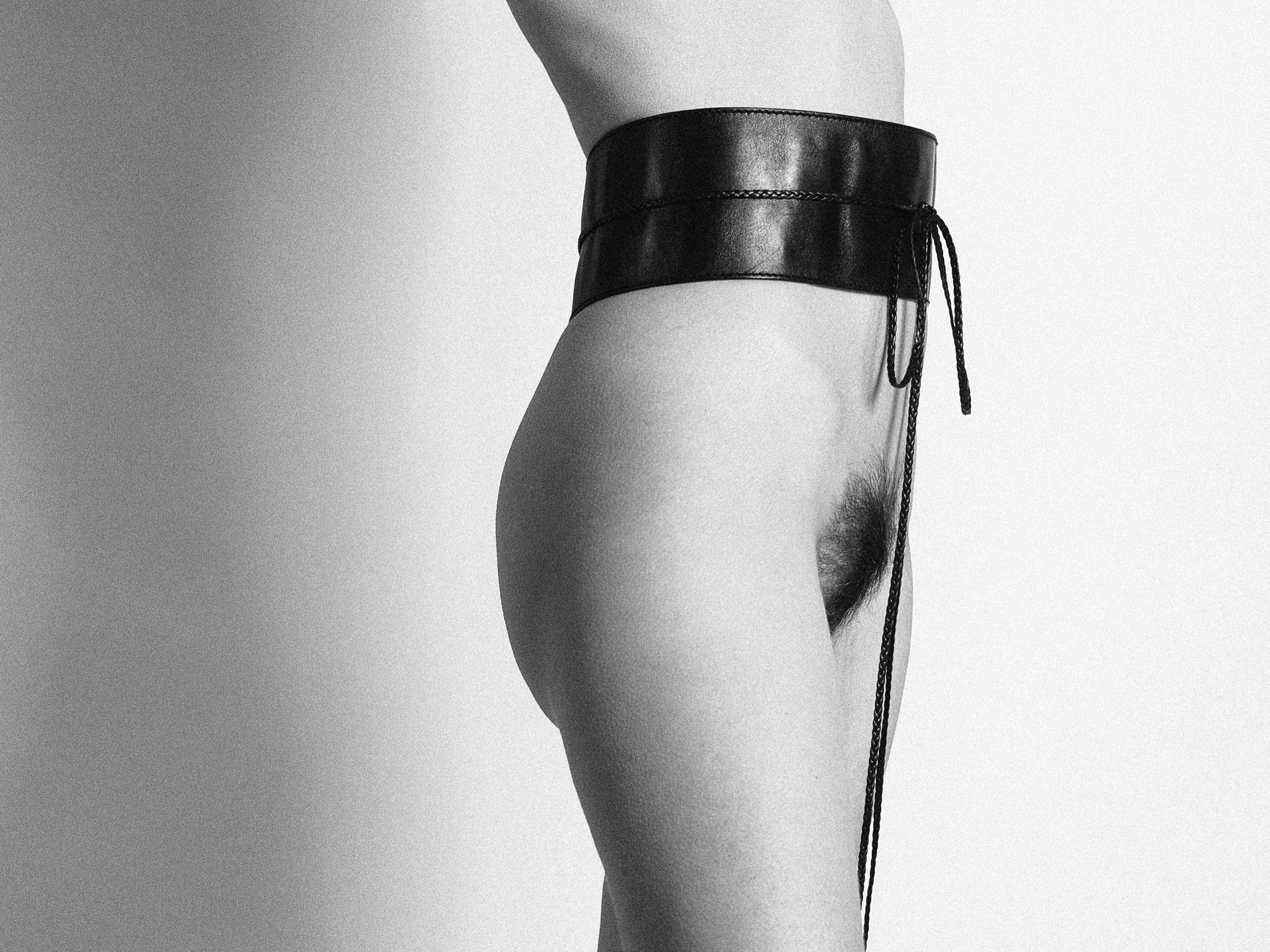 Gucci Tom Ford F/W 2002 Black Leather Obi Belt at Kayten Schmidt