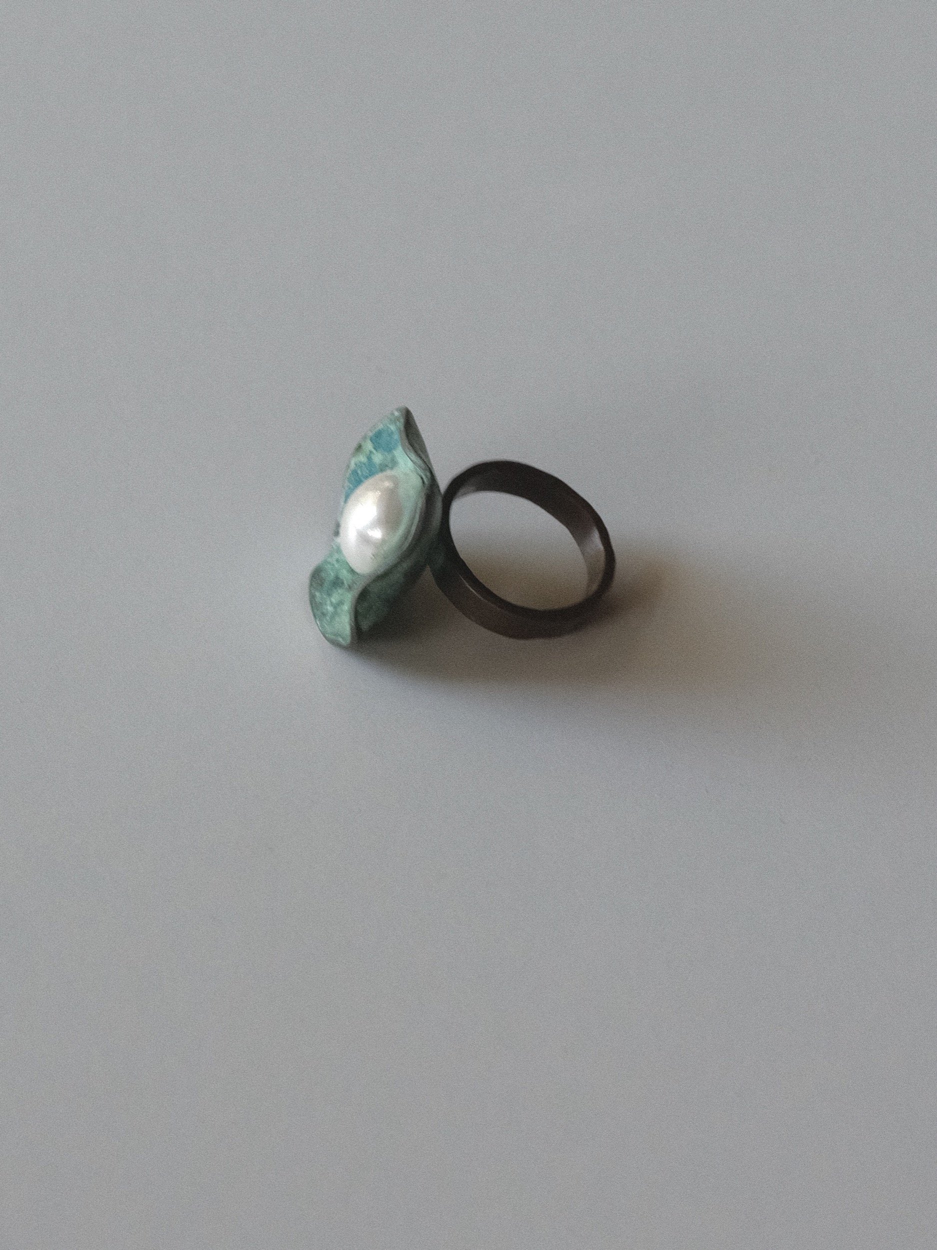 Brutalist Flower Ring Size 7 by Unknown Artist at Kayten Schmidt