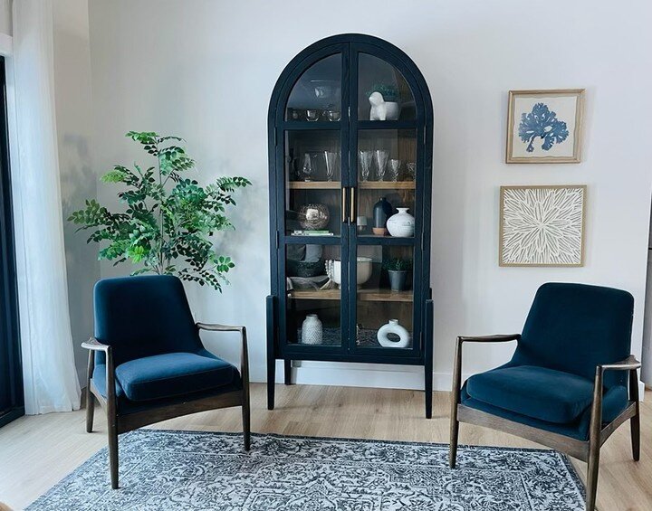 🏡 From our showroom to your home, your taste in design is truly impeccable, Teresa! 🙌 

Feature Furniture:
🏷️ Deep Blue Velvet Braiden Chair
🏷️ Tolle Cabinet: Matte Black with Drifted Oak