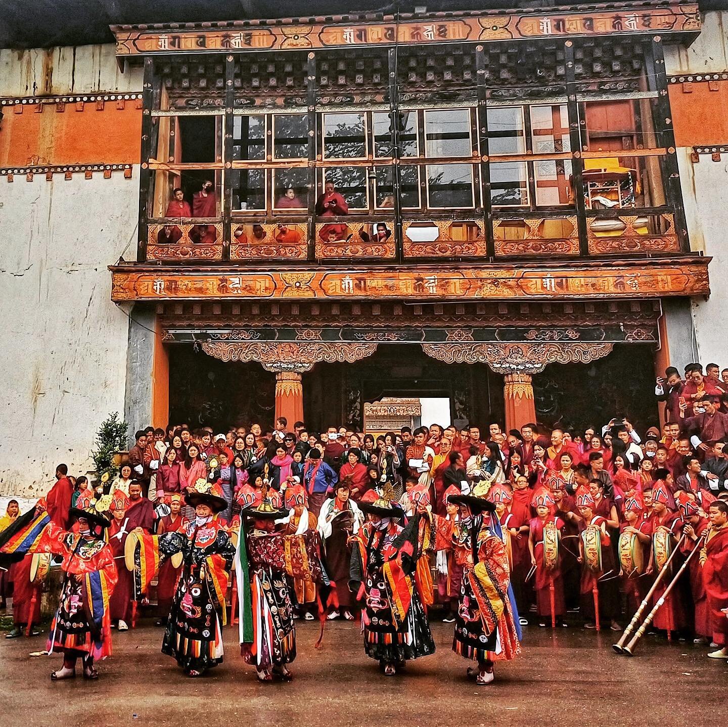 A festival in Bhutan in July?! Who&rsquo;d have thunk it?
This week our lucky guests witnessed the Torja Festival at Gangtey Goenpa complete with the Black Hats - masters of tantric or Vajrayāna Buddhism with the spiritual power to subjugate a demoni