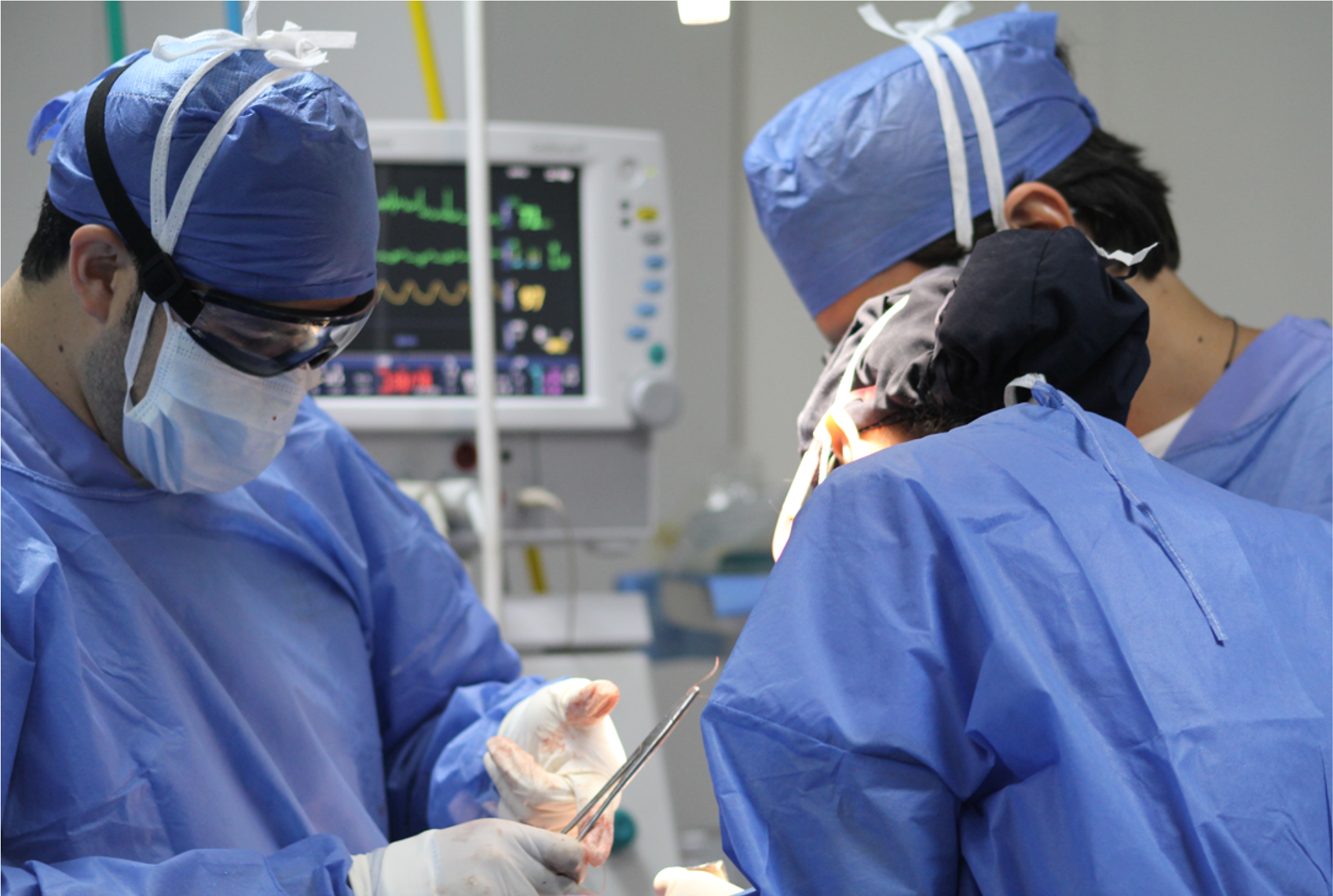 CIRUGÍA BUCAL Y MAXILOFACIAL