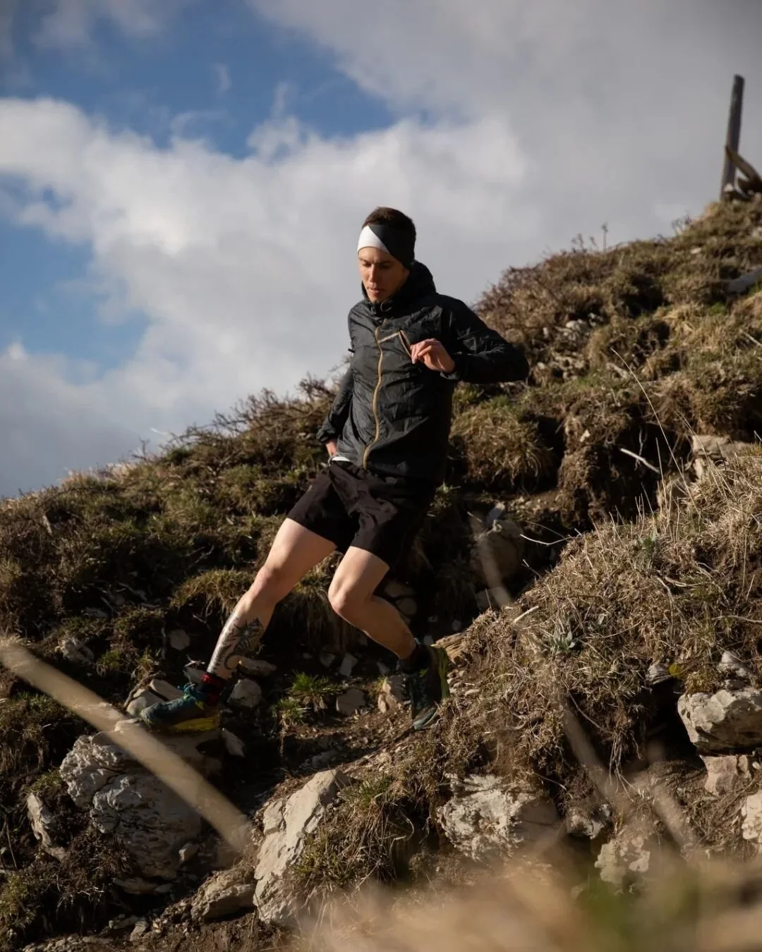 📸Shooting @kazverr ⚡
@nevernotmoving.endurance
🌄
#trailrunning #trailrun #trailtrainer #trailendurance