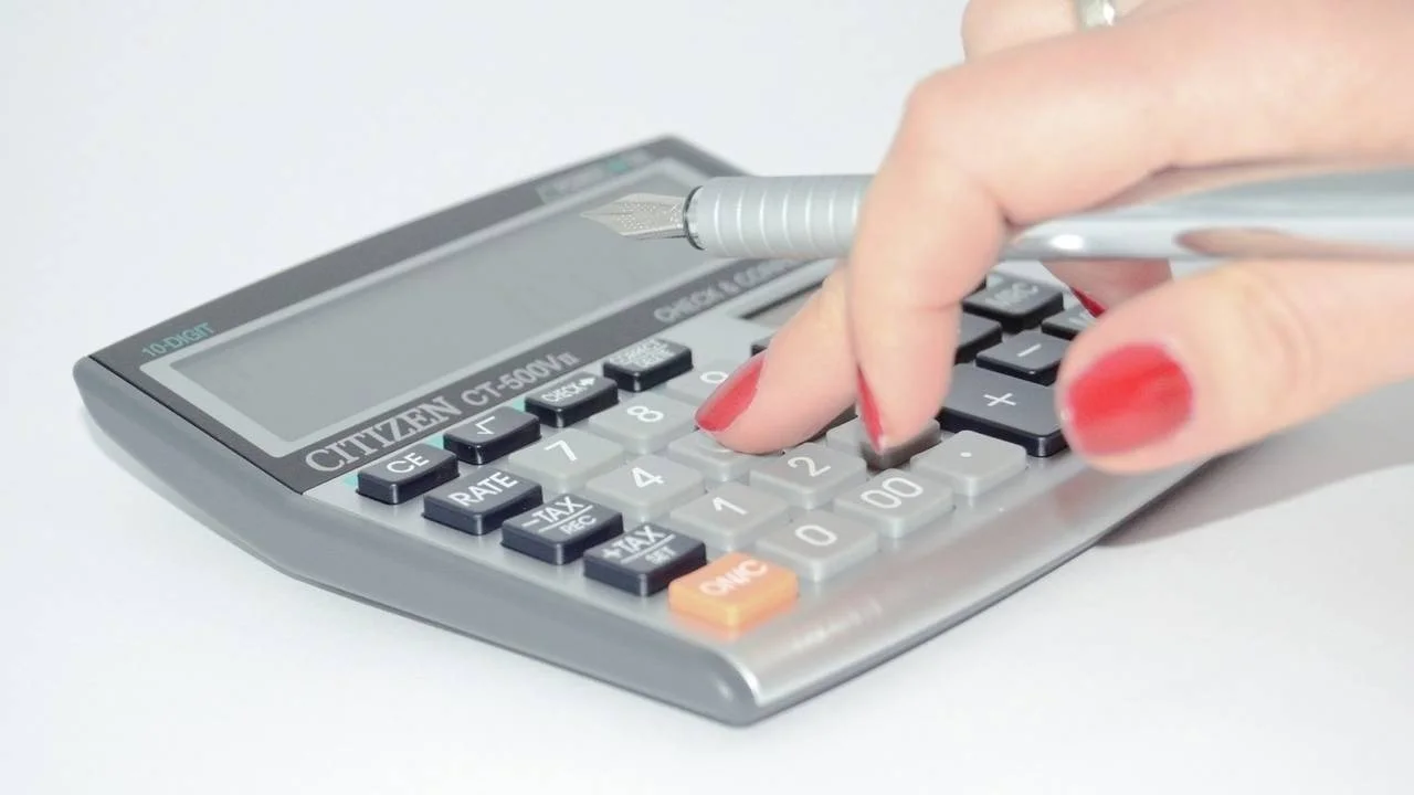 Personal Finance For Young Adults In 2026: Expenses