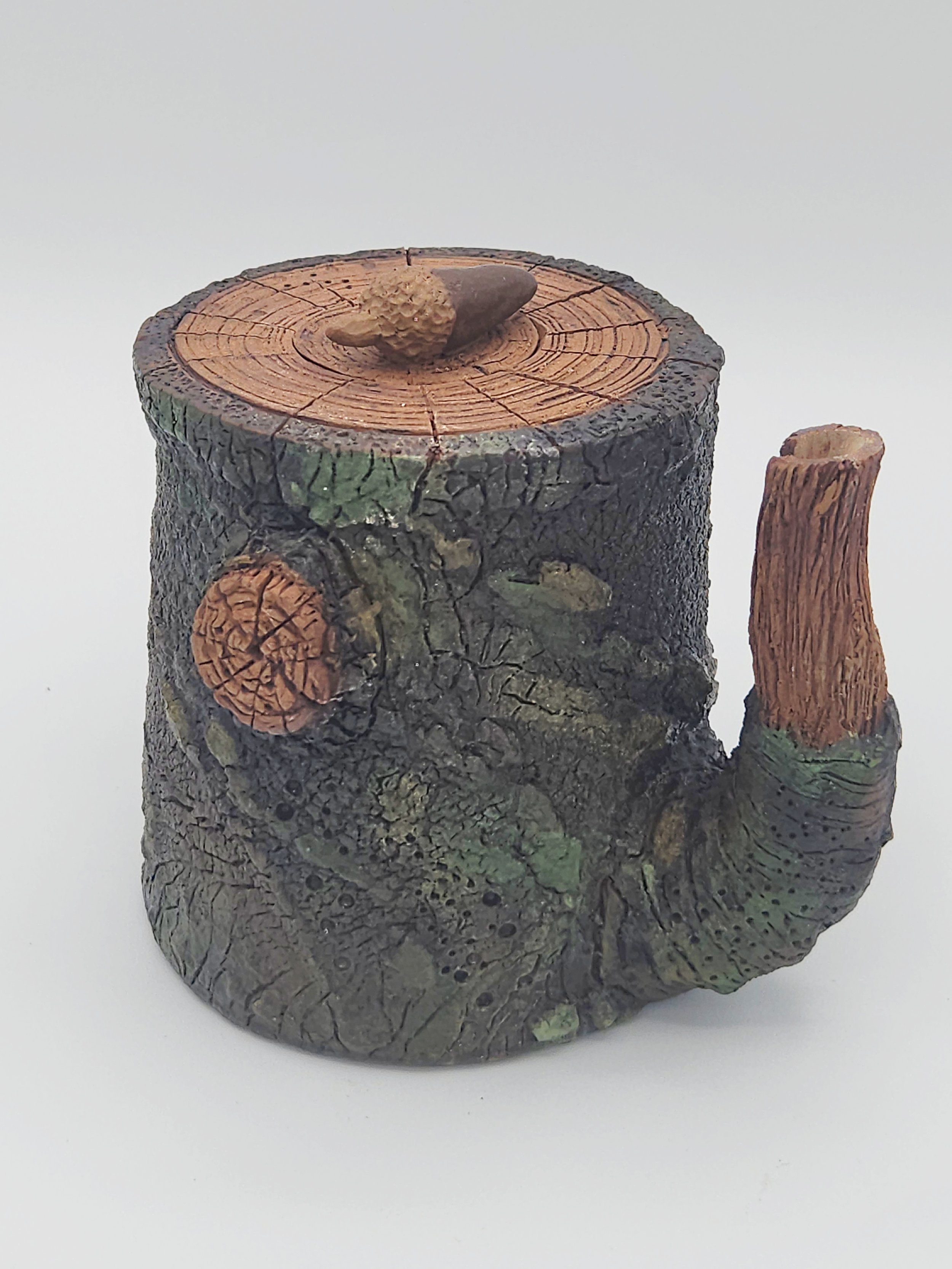 Oak+teapot+with+acorn+knobJLennertz.jpg