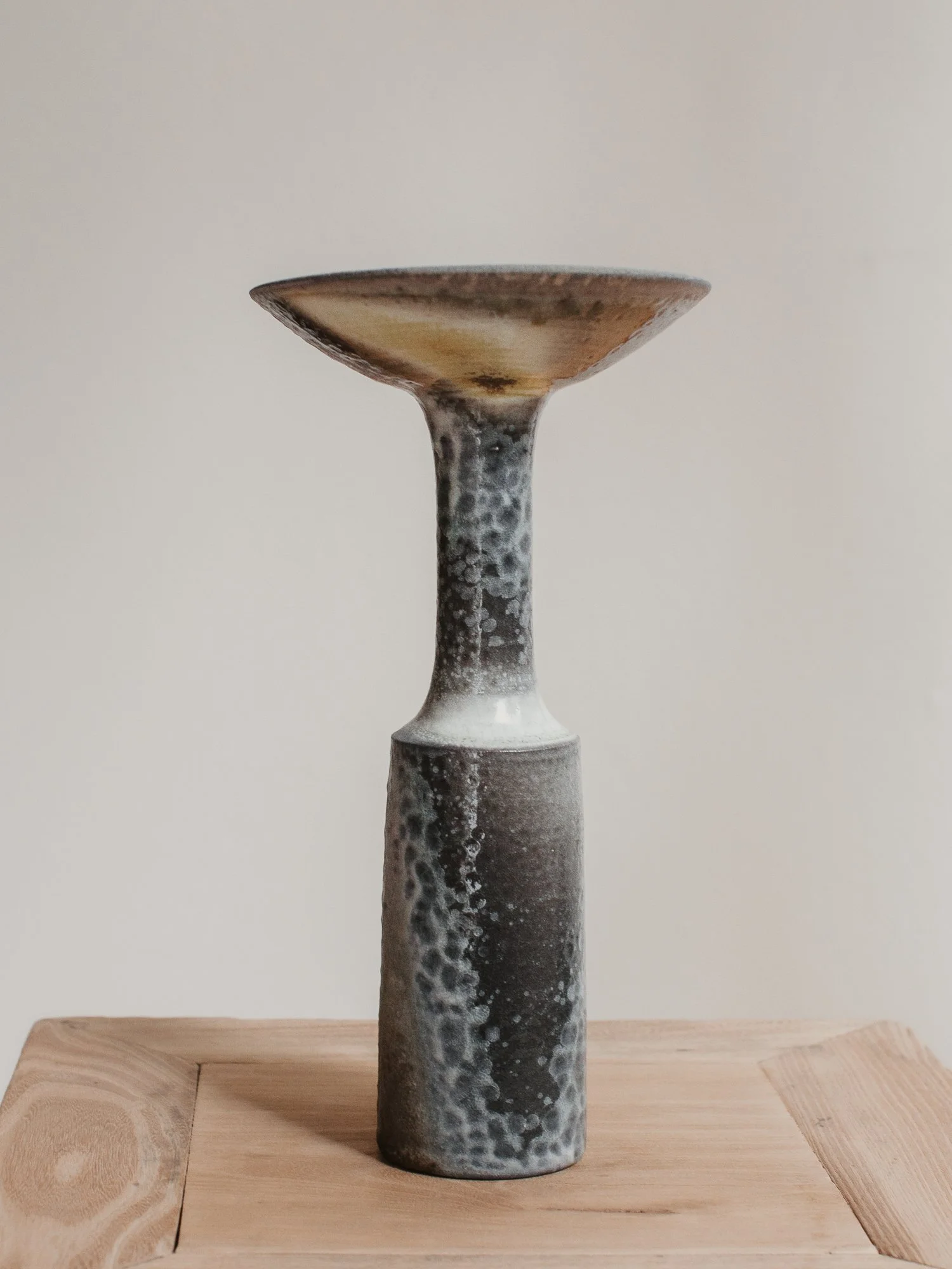 nguyenlauren.woodfiredvase.1200.11x6x6.jpg