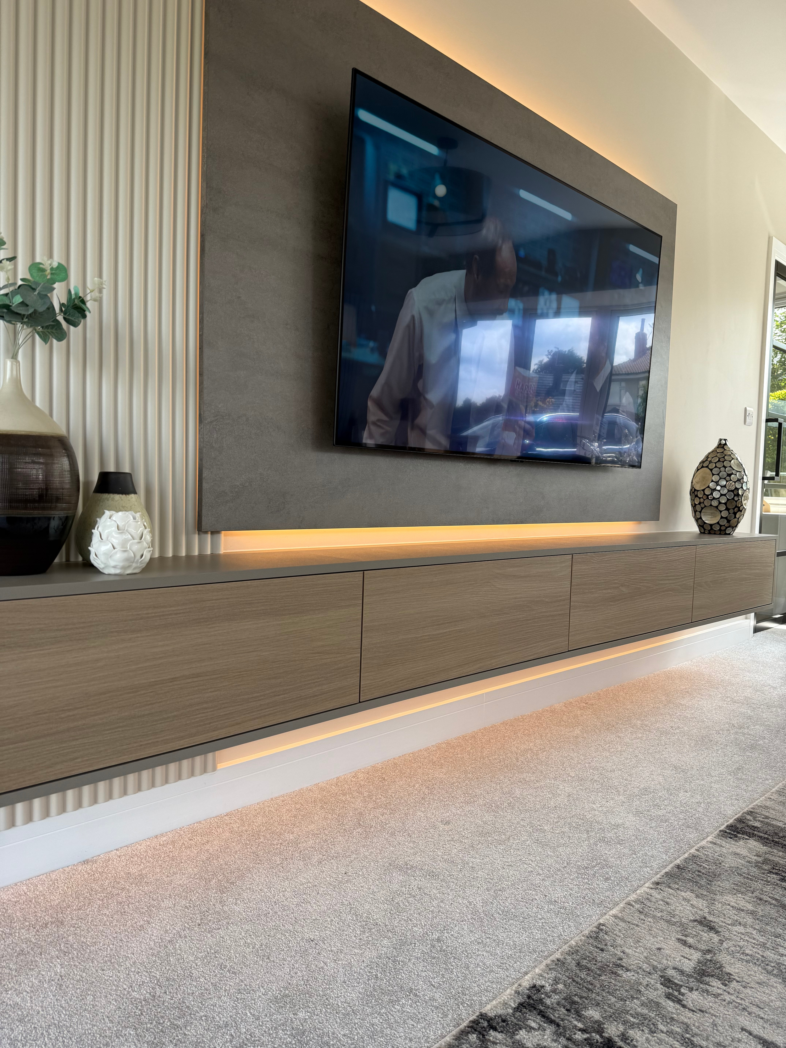 Jayne side view .png