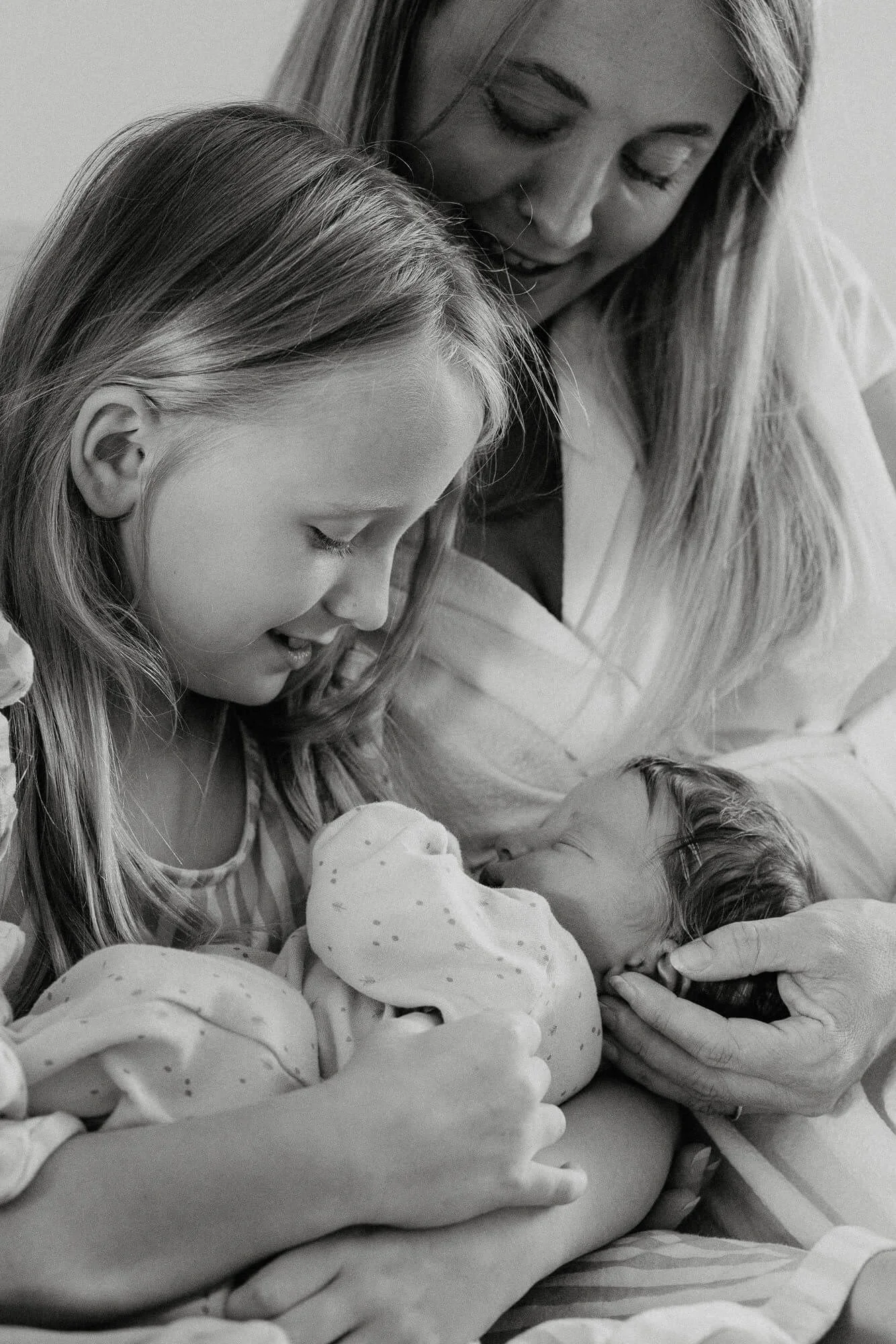 FieldsPhotographyLondonBabyW-10 (1).jpg