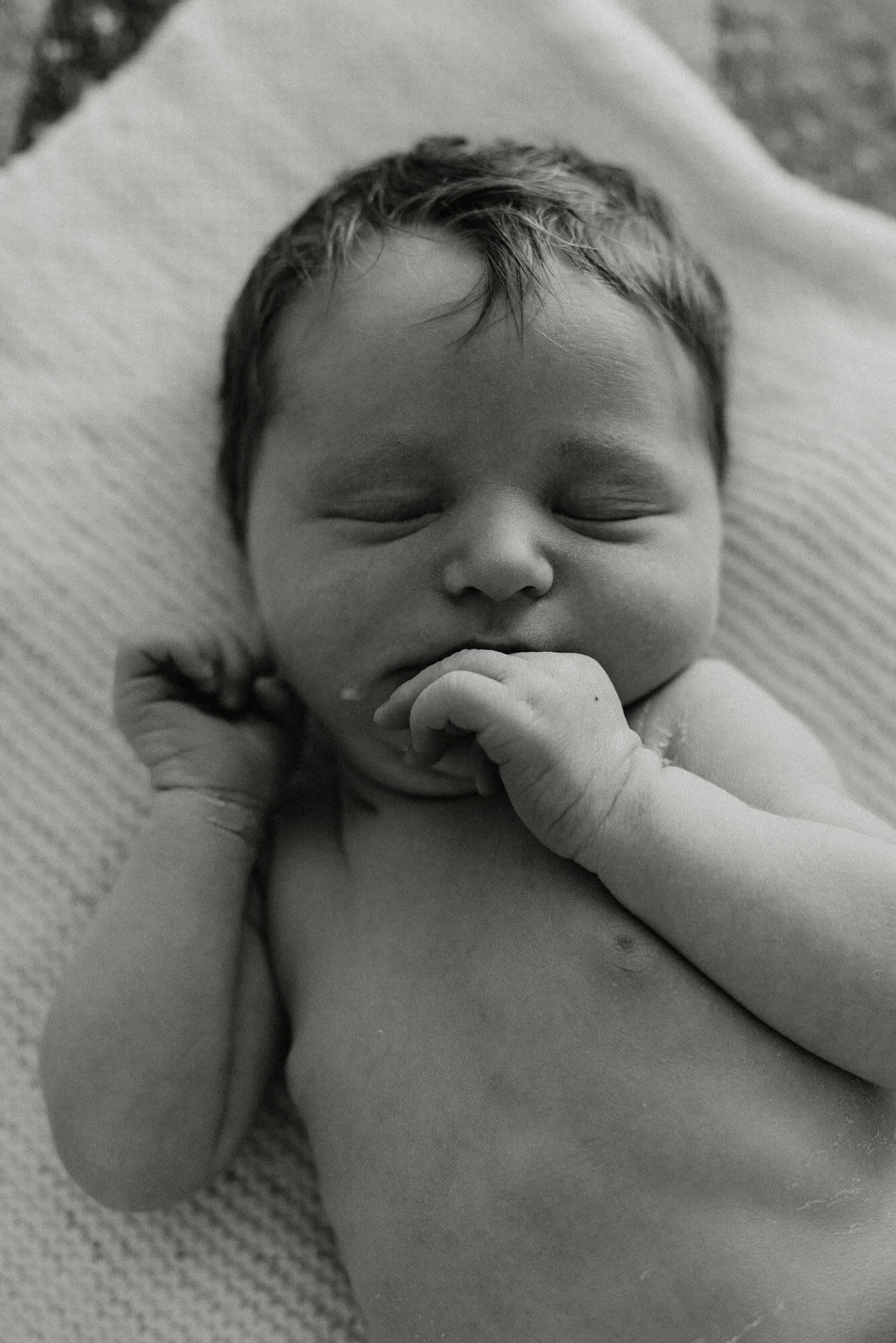 FieldsPhotographyLondonBabyW-20 (1).jpg