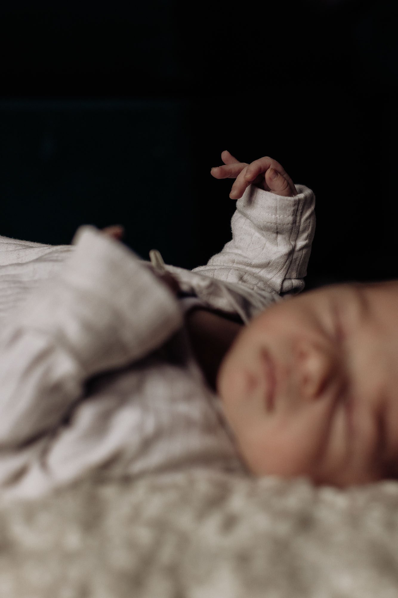 FieldsPhotographyNorthLondonnewbornphotography-4.jpg