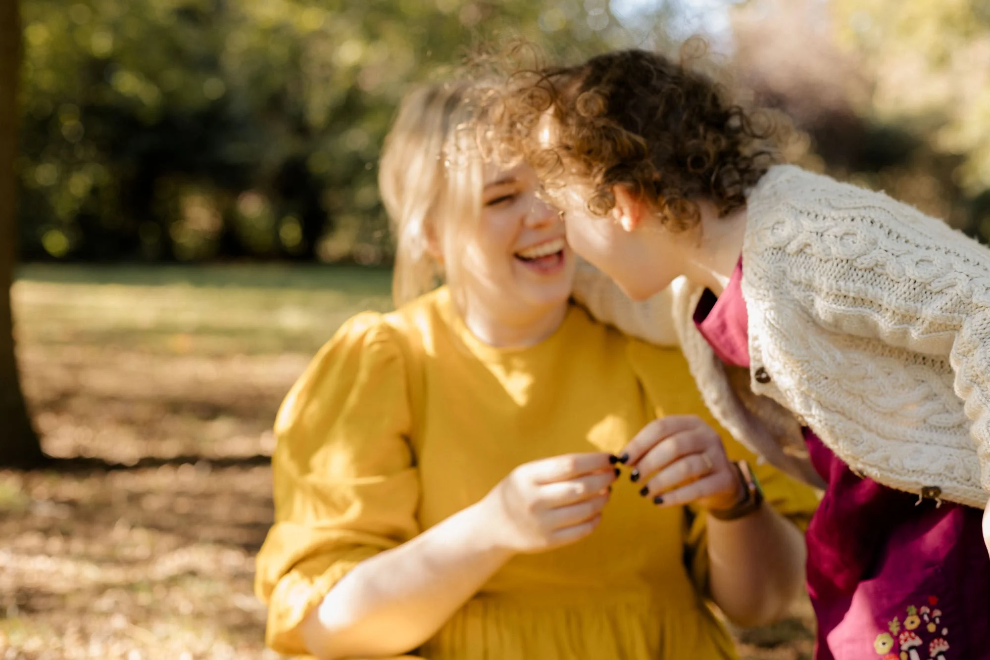 FieldsPhotographyLondonMotherhoodMinishoots-46.jpg