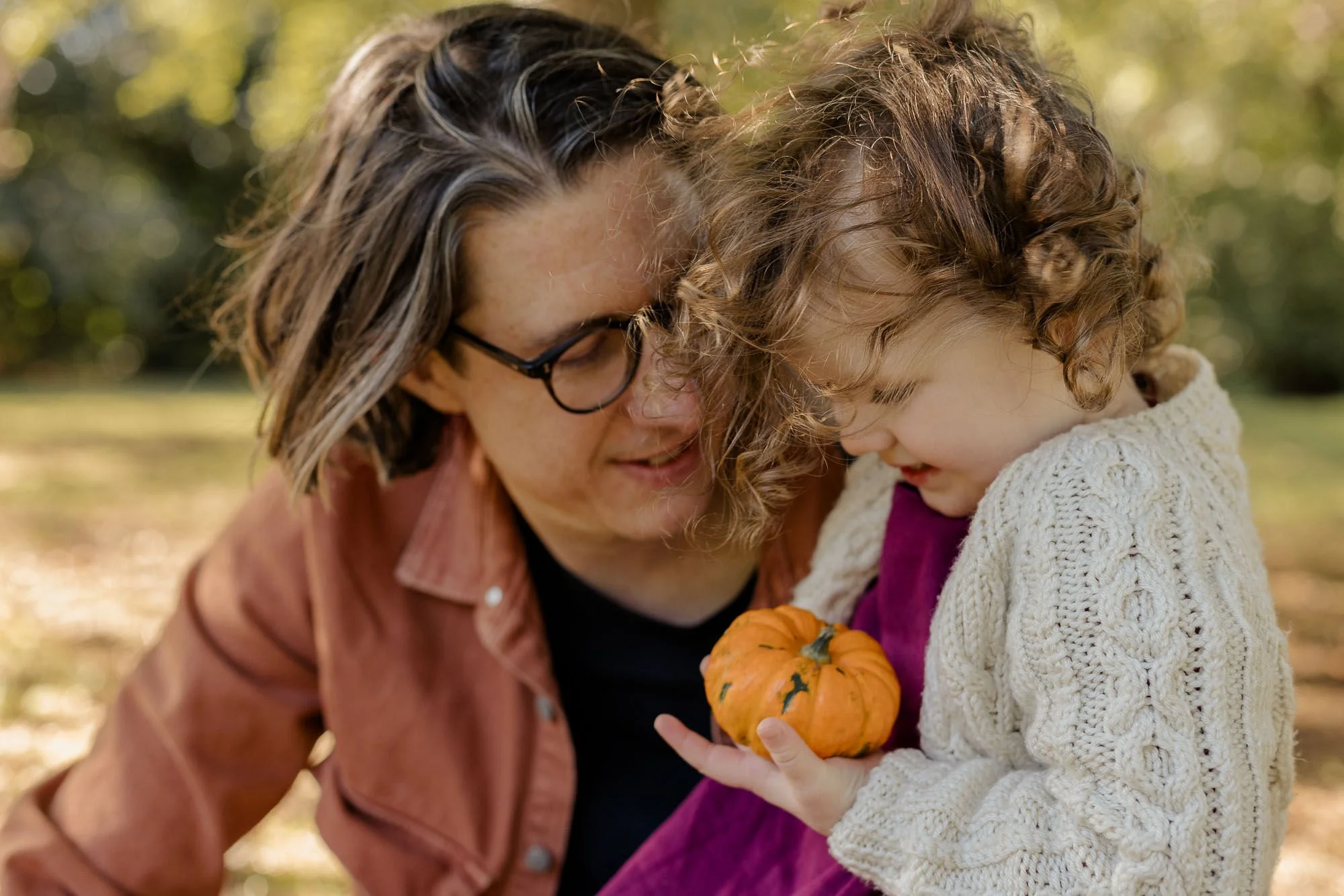 FieldsPhotographyLondonMotherhoodMinishoots-41.jpg