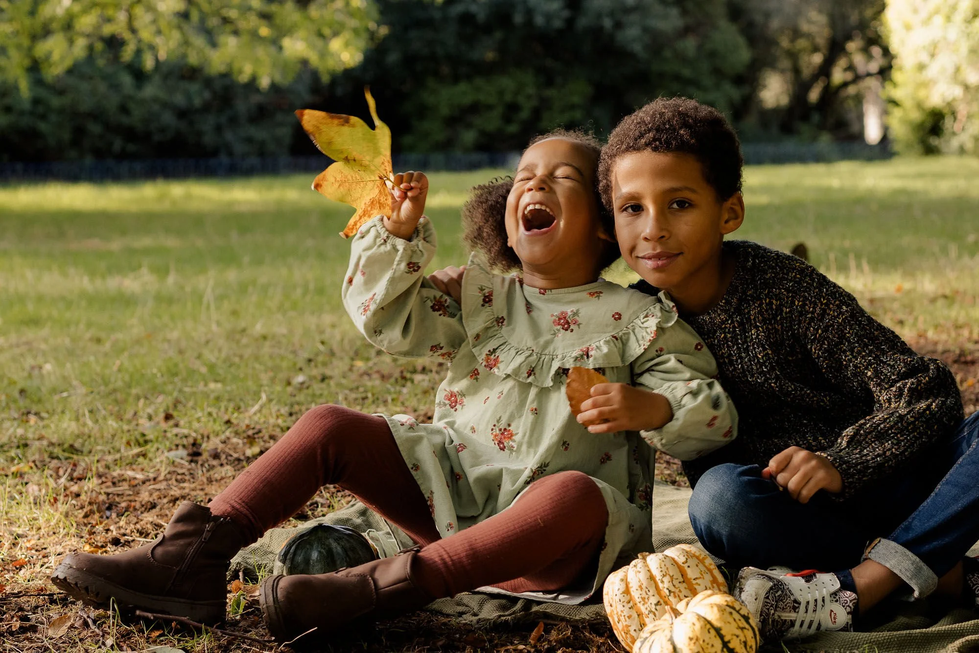 FieldsPhotographyLondonMotherhoodMinishoots-12.jpg