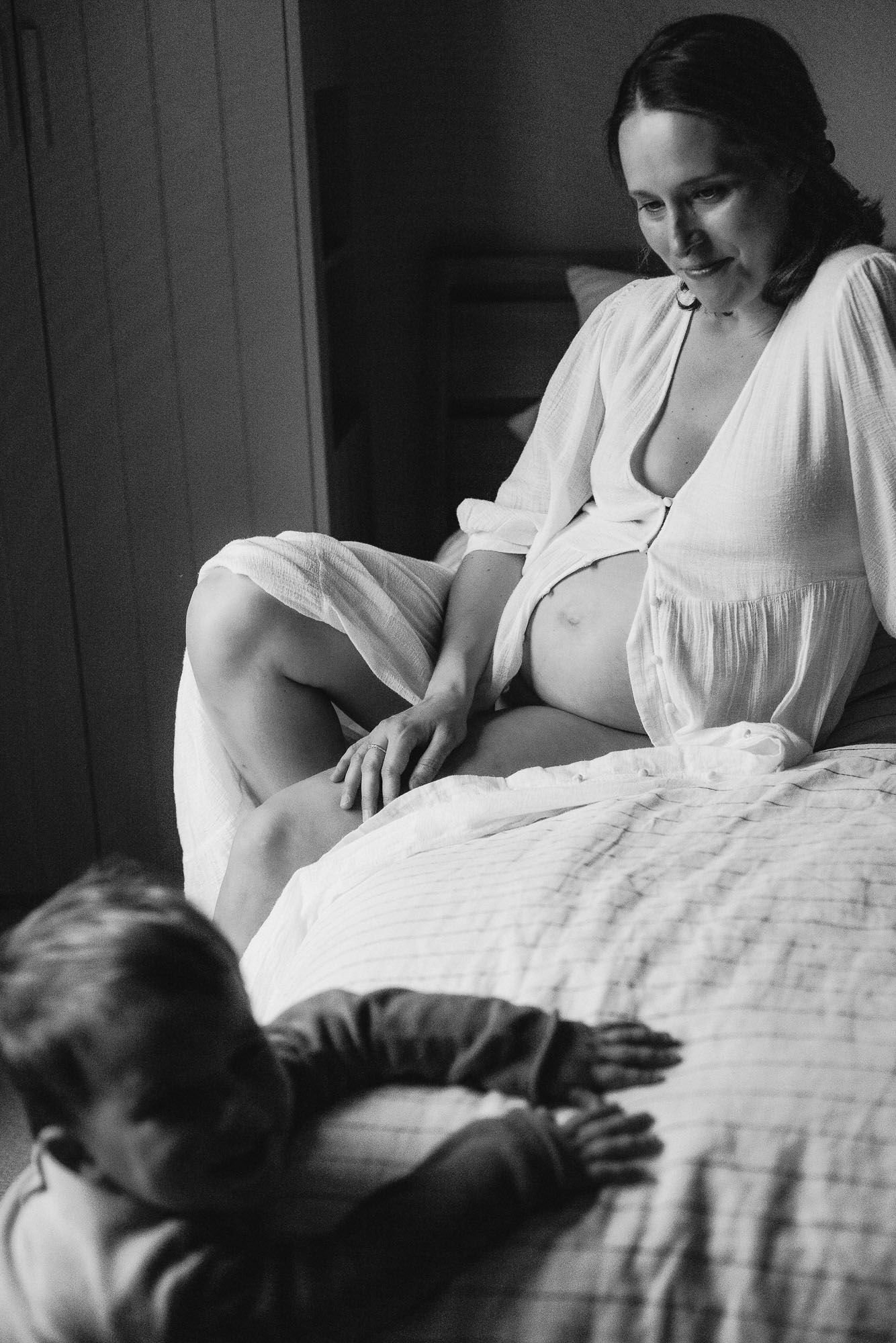 FieldsPhotographyLondonathomematernity-17.jpg