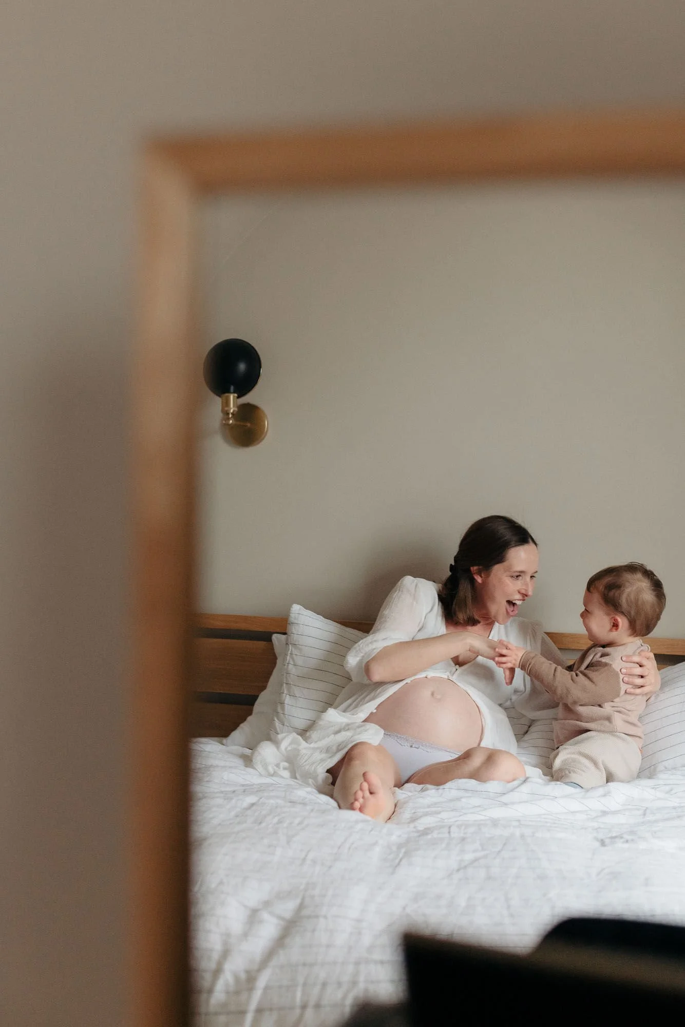 FieldsPhotographyLondonathomematernity-7.jpg