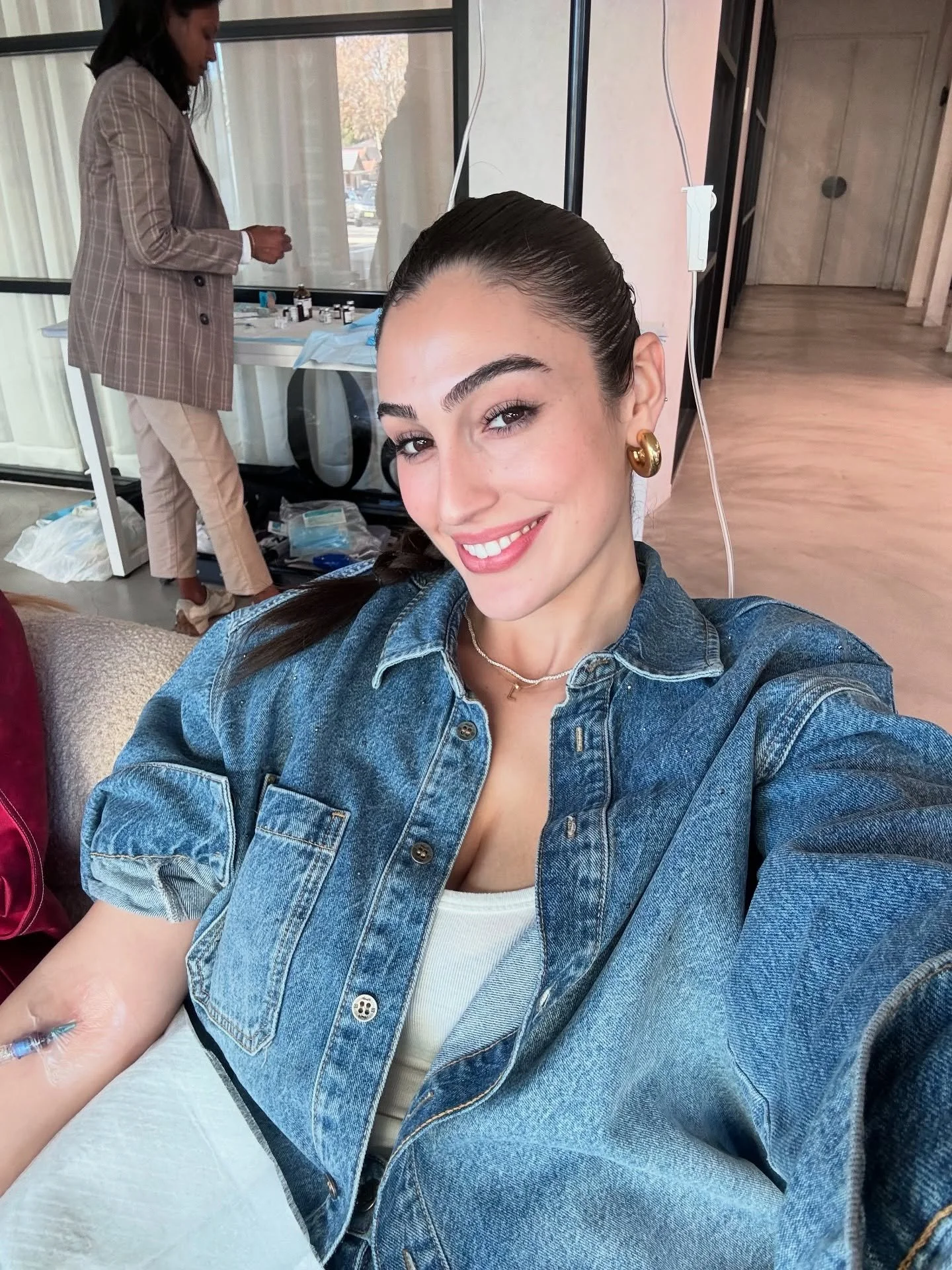 Disclaimer: Any surgical or invasive procedure Carries risks. Before proceeding you are urged to seek a second opinion from a qualified health practitioner. All results vary for each individual patient this includes: recovery and potential complicati