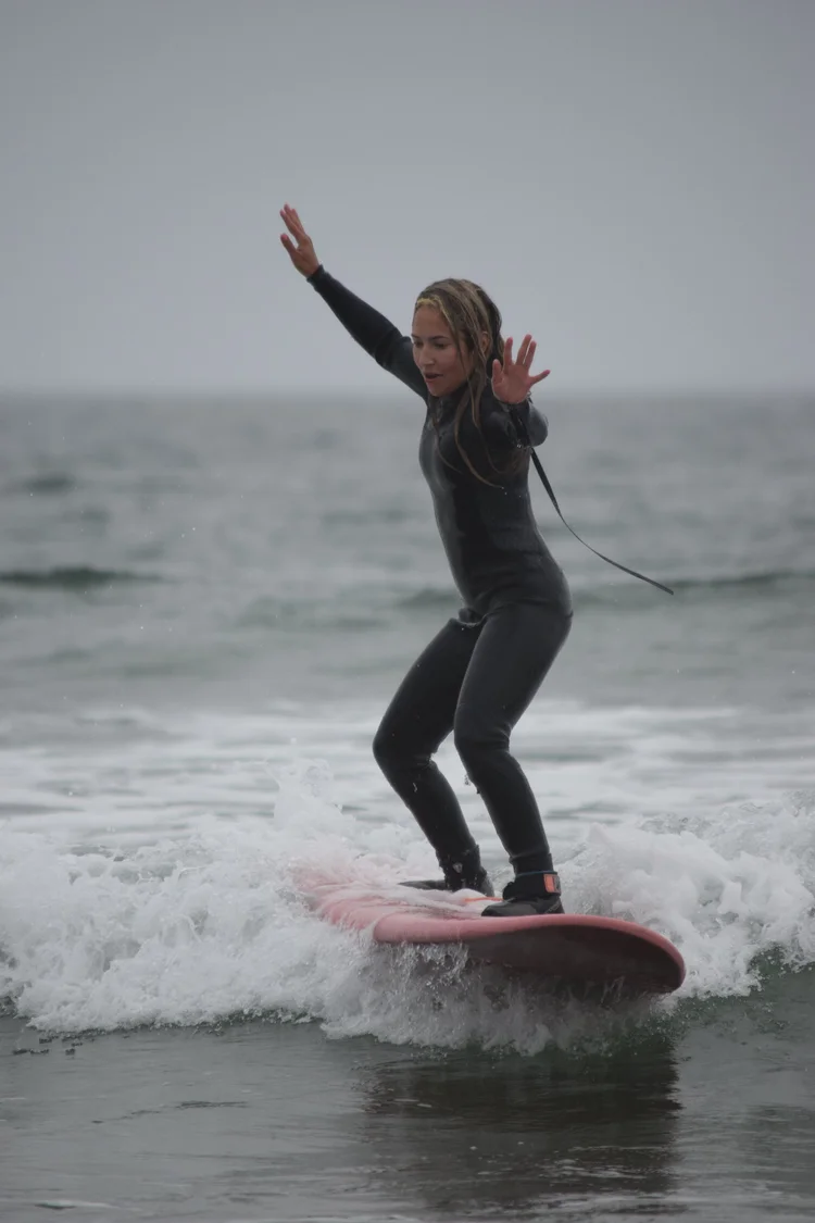 learning to surf with the group
