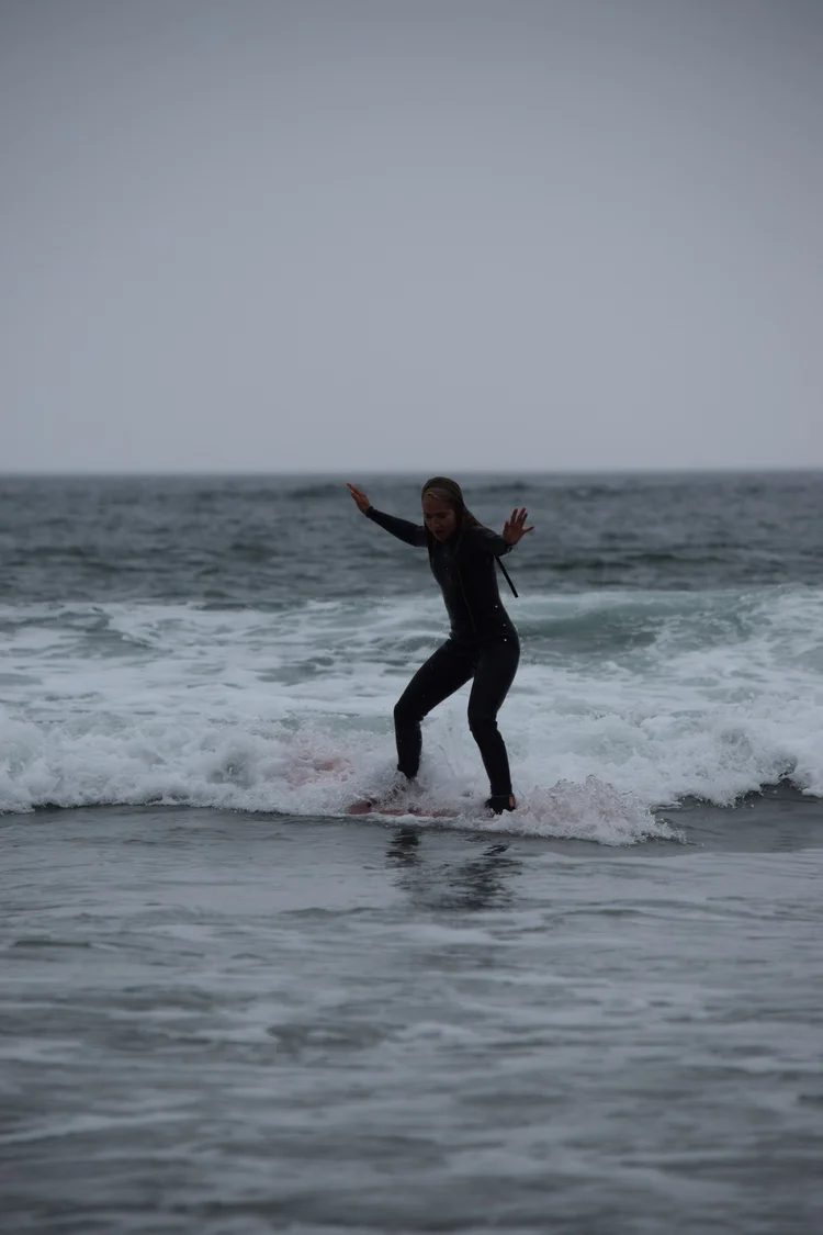 surf retreat moment