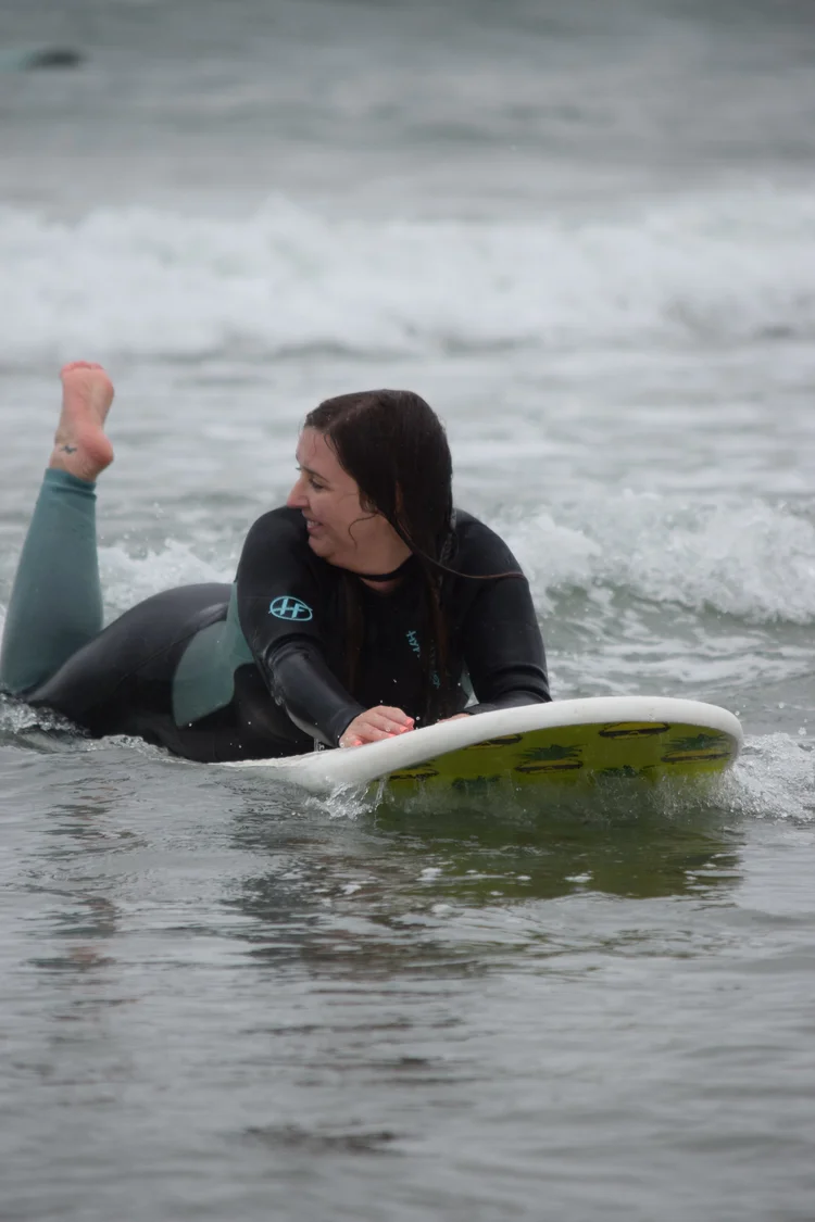 surf retreat moment