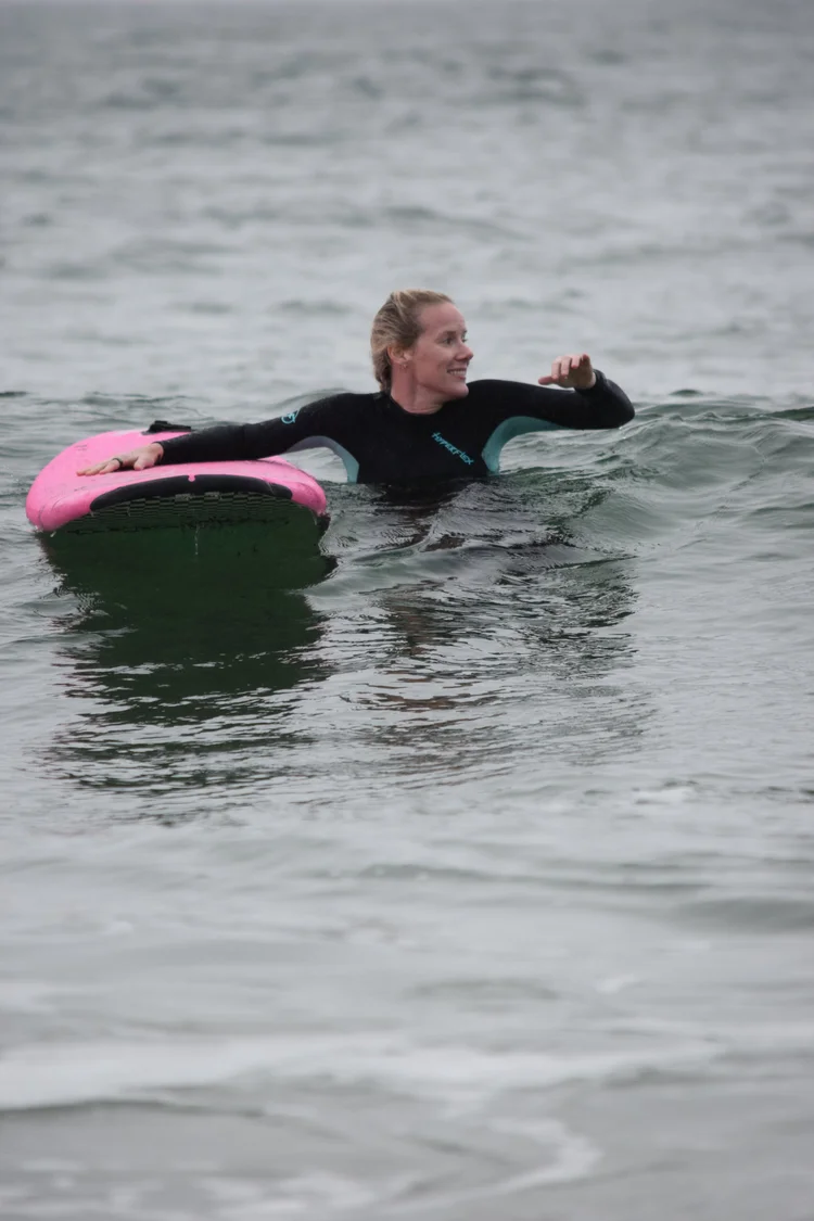 surf retreat moment