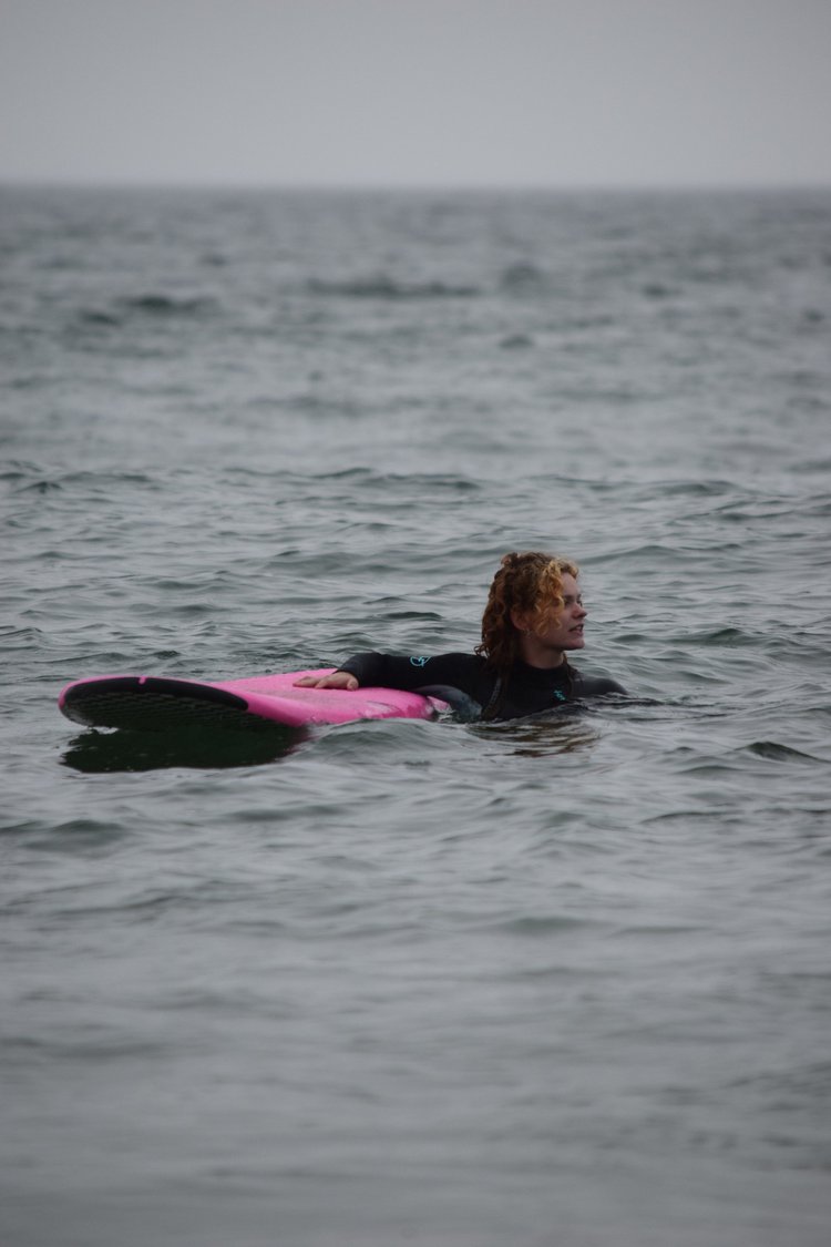 surf retreat moment
