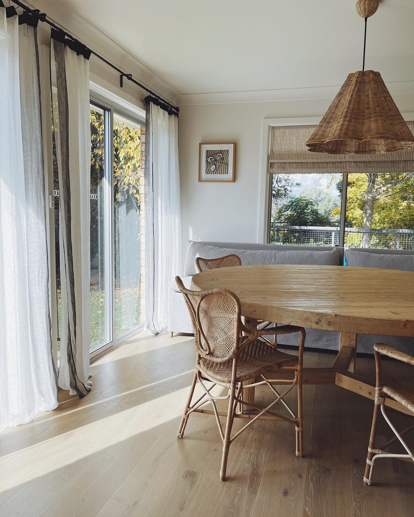 Unwind and reconnect at The Sun Casa 〰️

#thesuncasa #airbnb #visitmudgeensw #boutiqueaccommodation